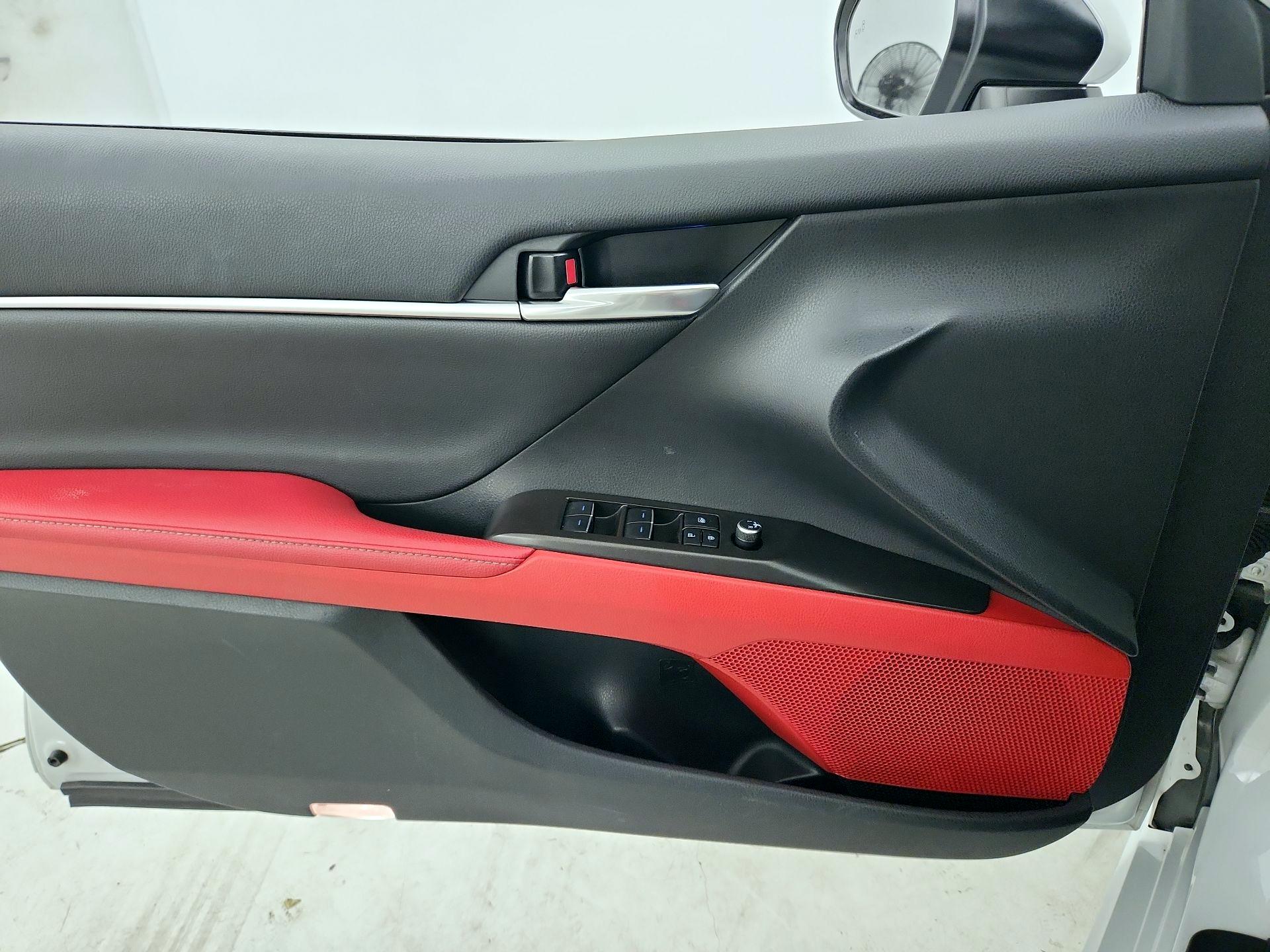 Thumbnail: 2024 Toyota Camry - 12