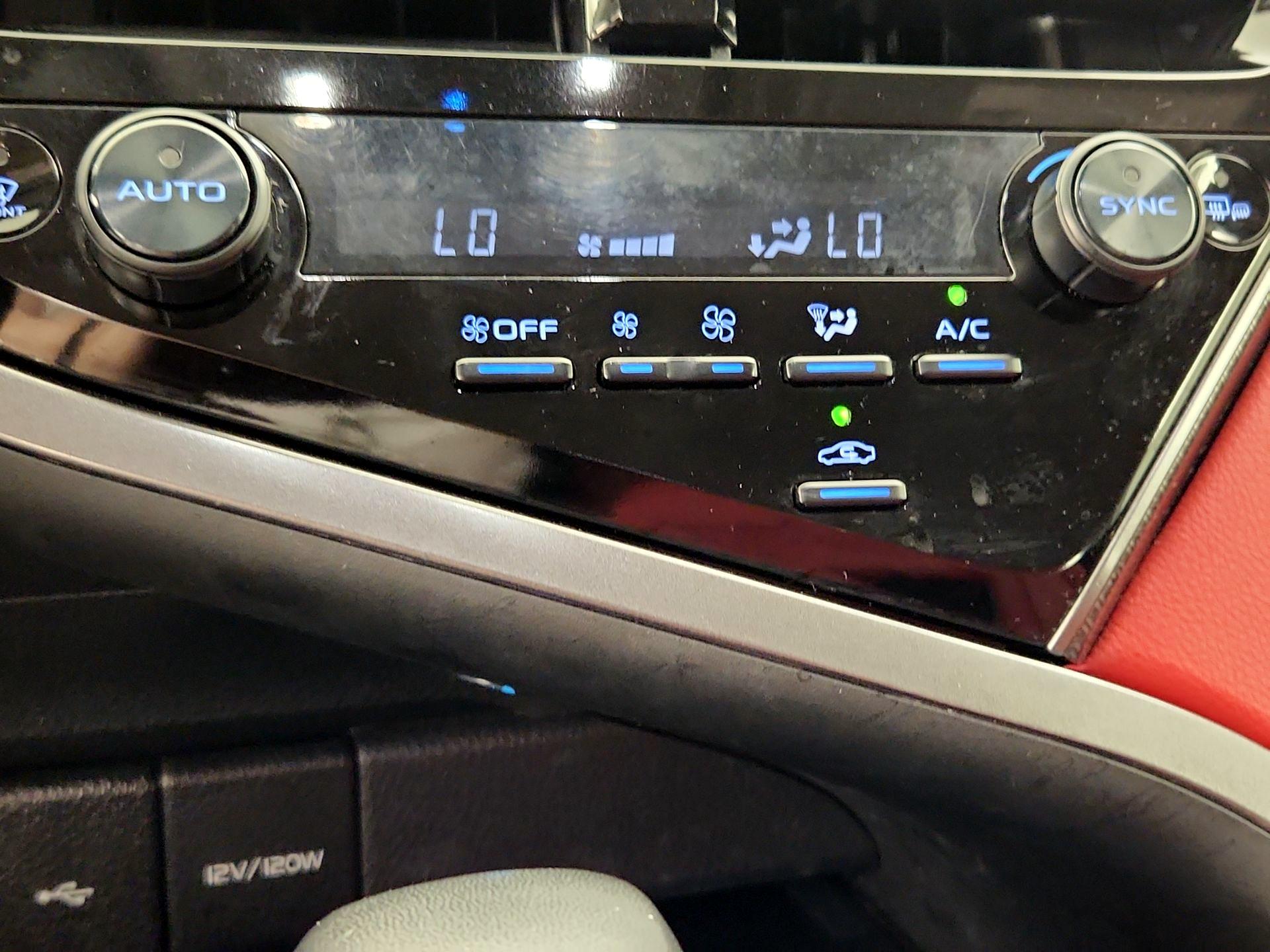Thumbnail: 2024 Toyota Camry - 17
