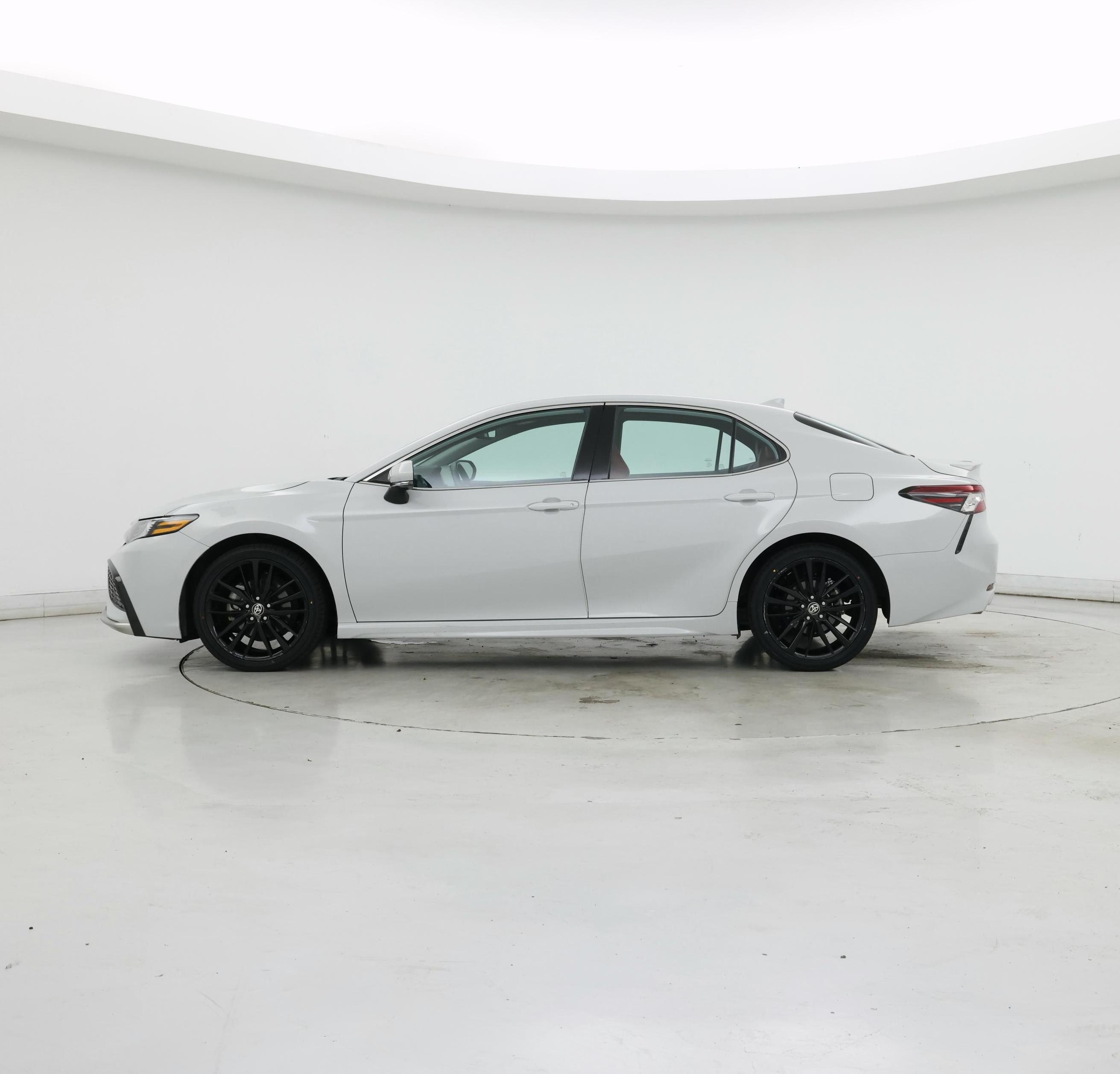 Thumbnail: 2024 Toyota Camry - 3