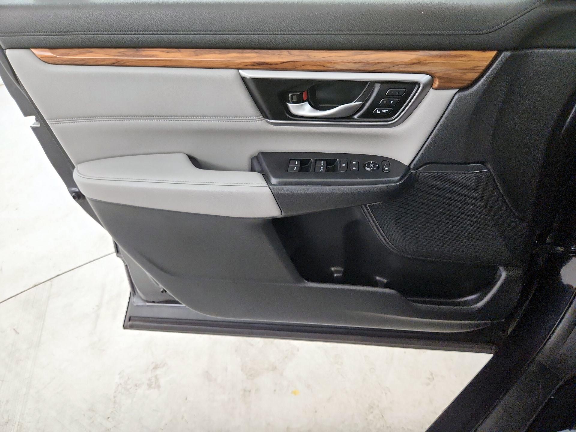 Thumbnail: 2019 Honda CR-V - 12