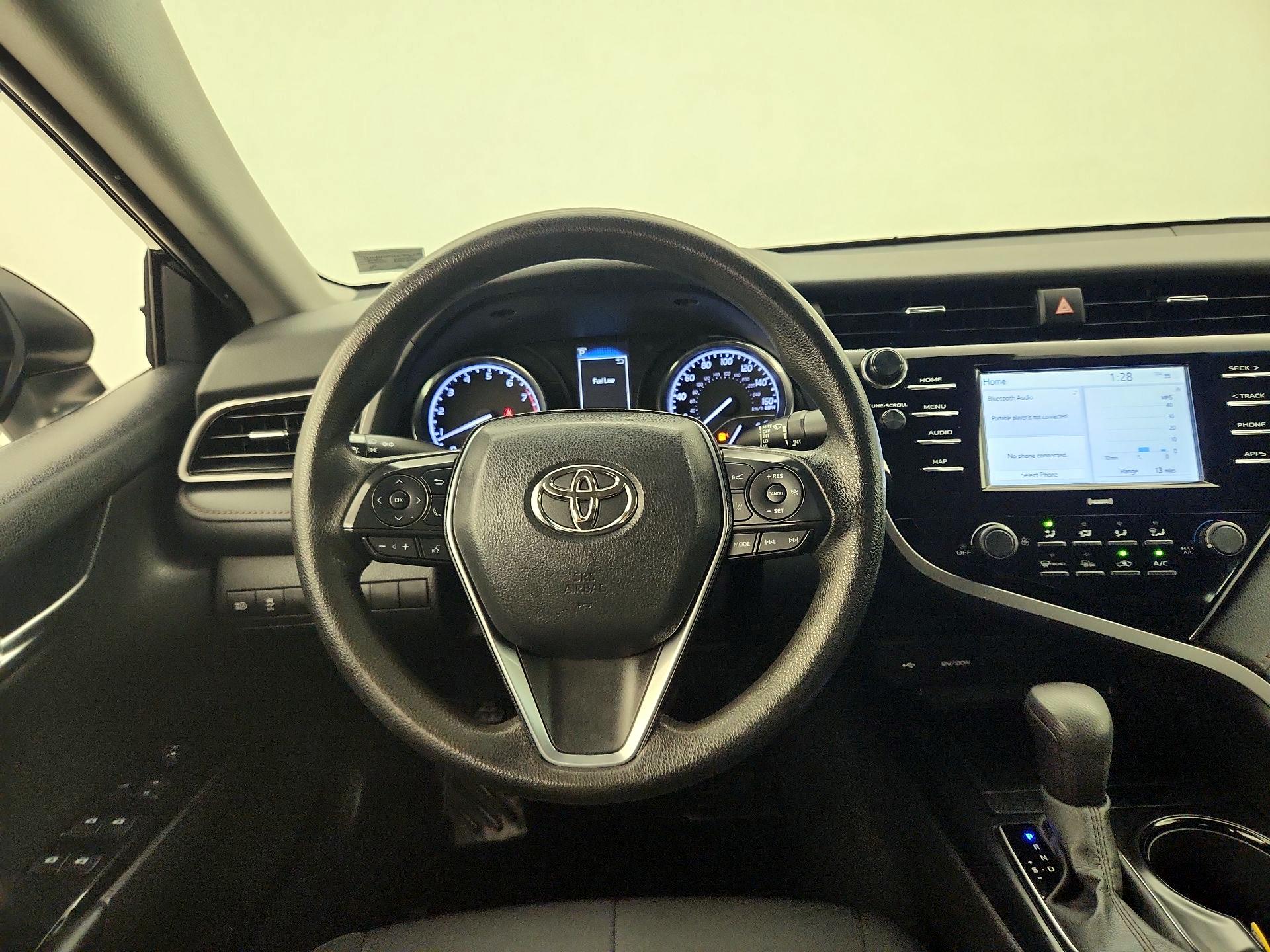 Thumbnail: 2020 Toyota Camry - 10