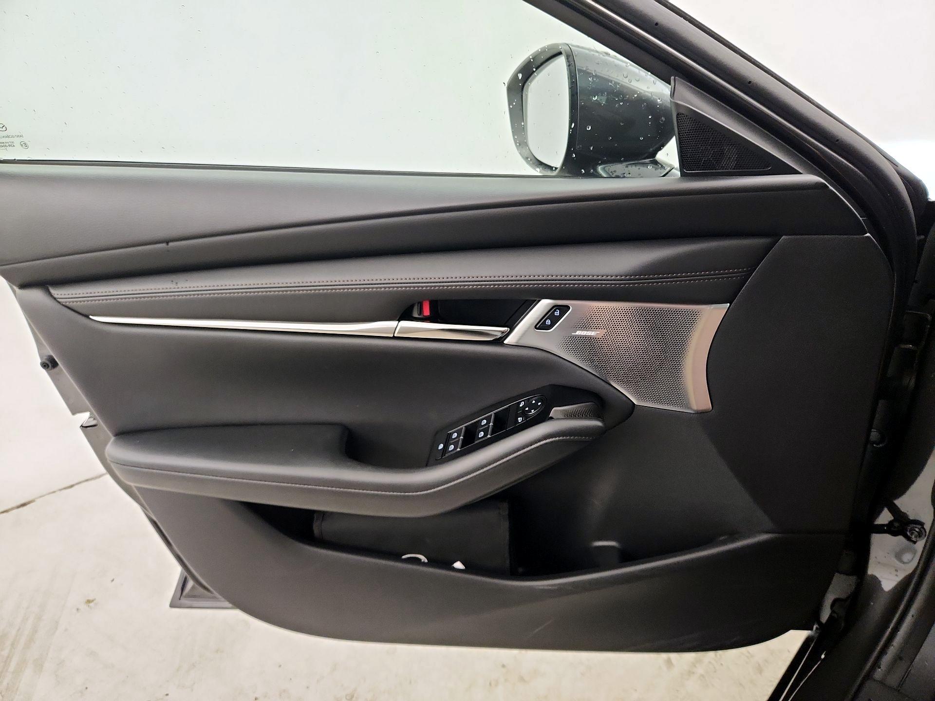 Thumbnail: 2020 Mazda Mazda3 - 12