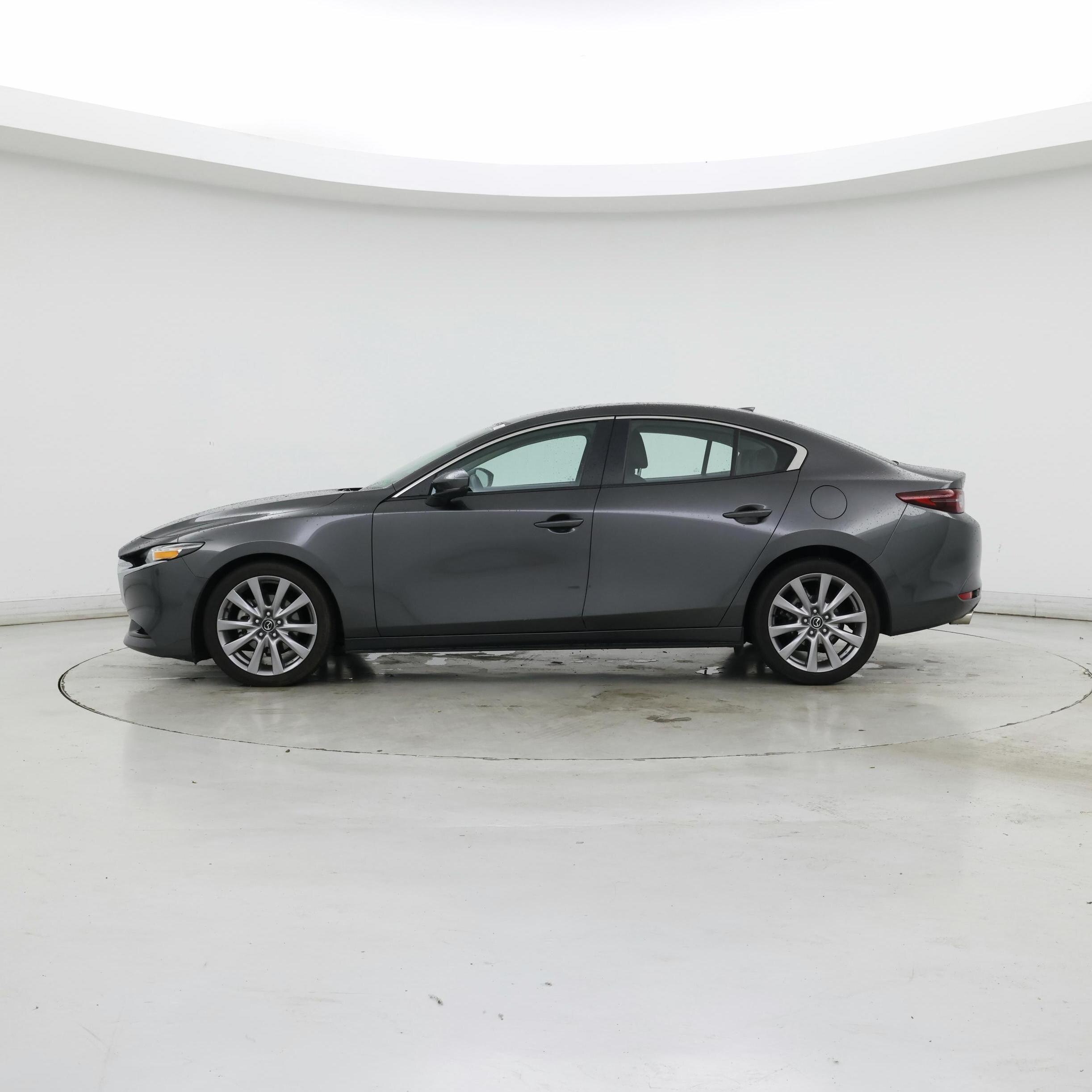 Thumbnail: 2020 Mazda Mazda3 - 3
