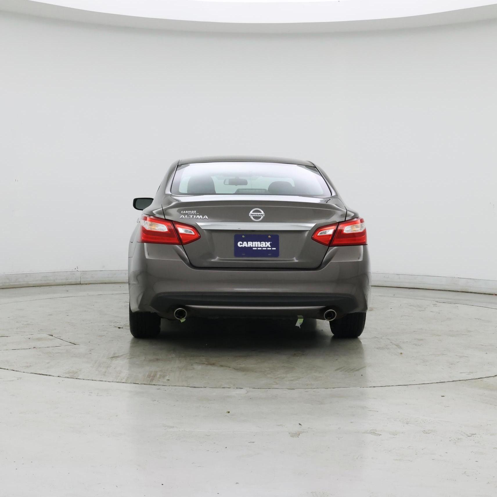 Thumbnail: 2016 Nissan Altima - 6