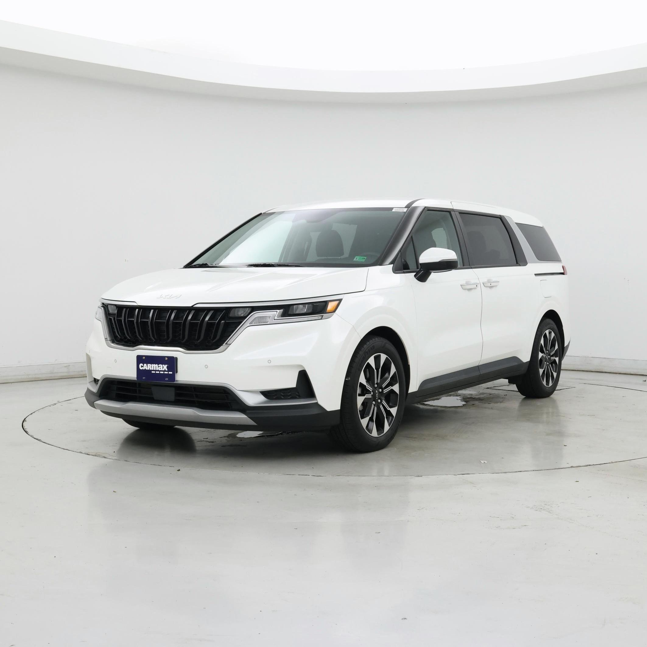 Thumbnail: 2024 Kia Carnival - 4