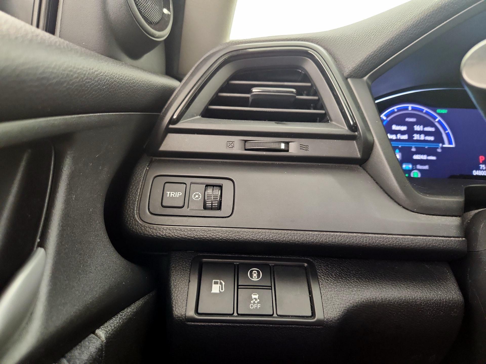 Thumbnail: 2019 Honda Insight - 13