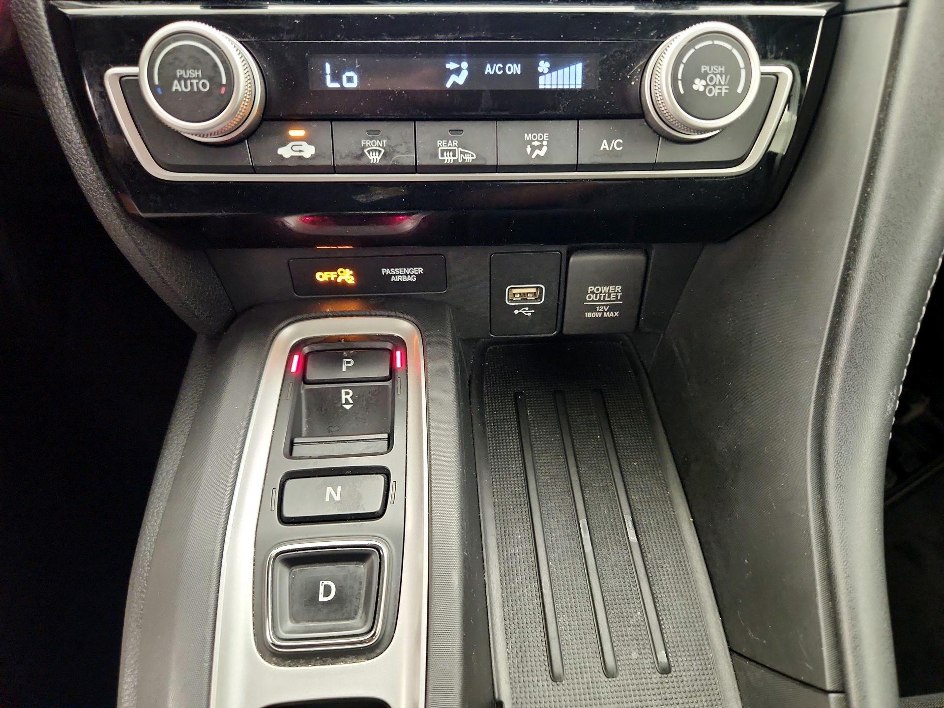 Thumbnail: 2019 Honda Insight - 16