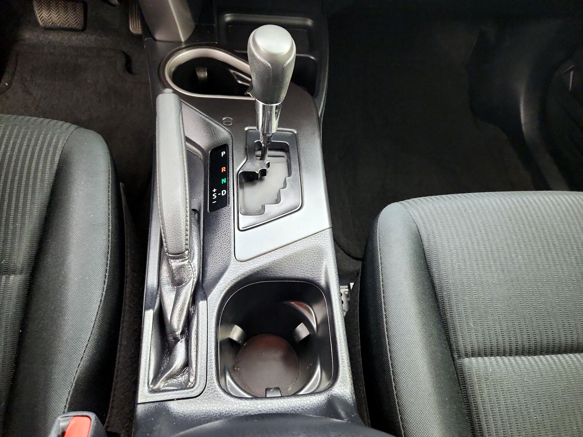 Thumbnail: 2016 Toyota RAV4 - 17