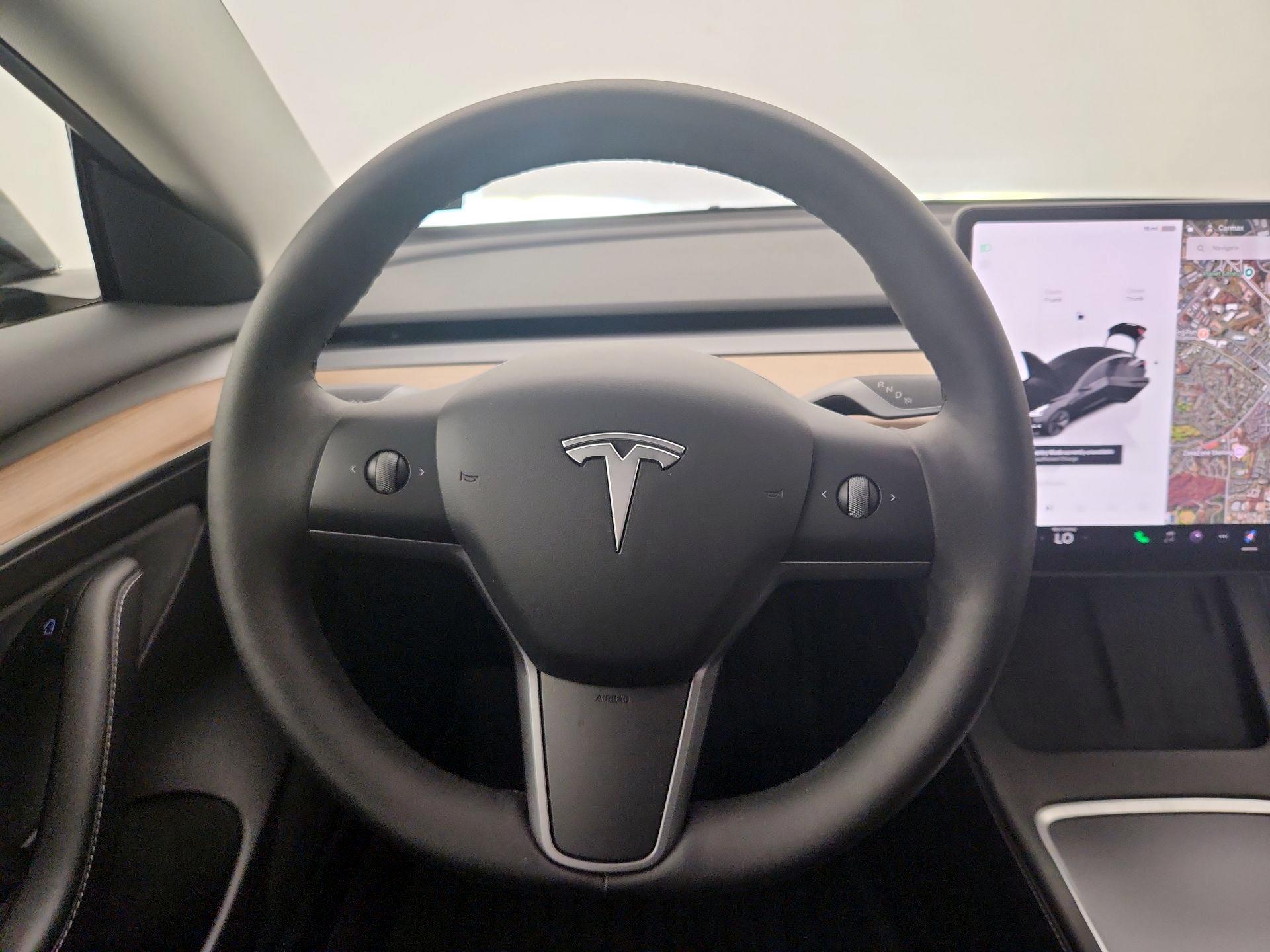 Thumbnail: 2022 Tesla Model 3 - 10