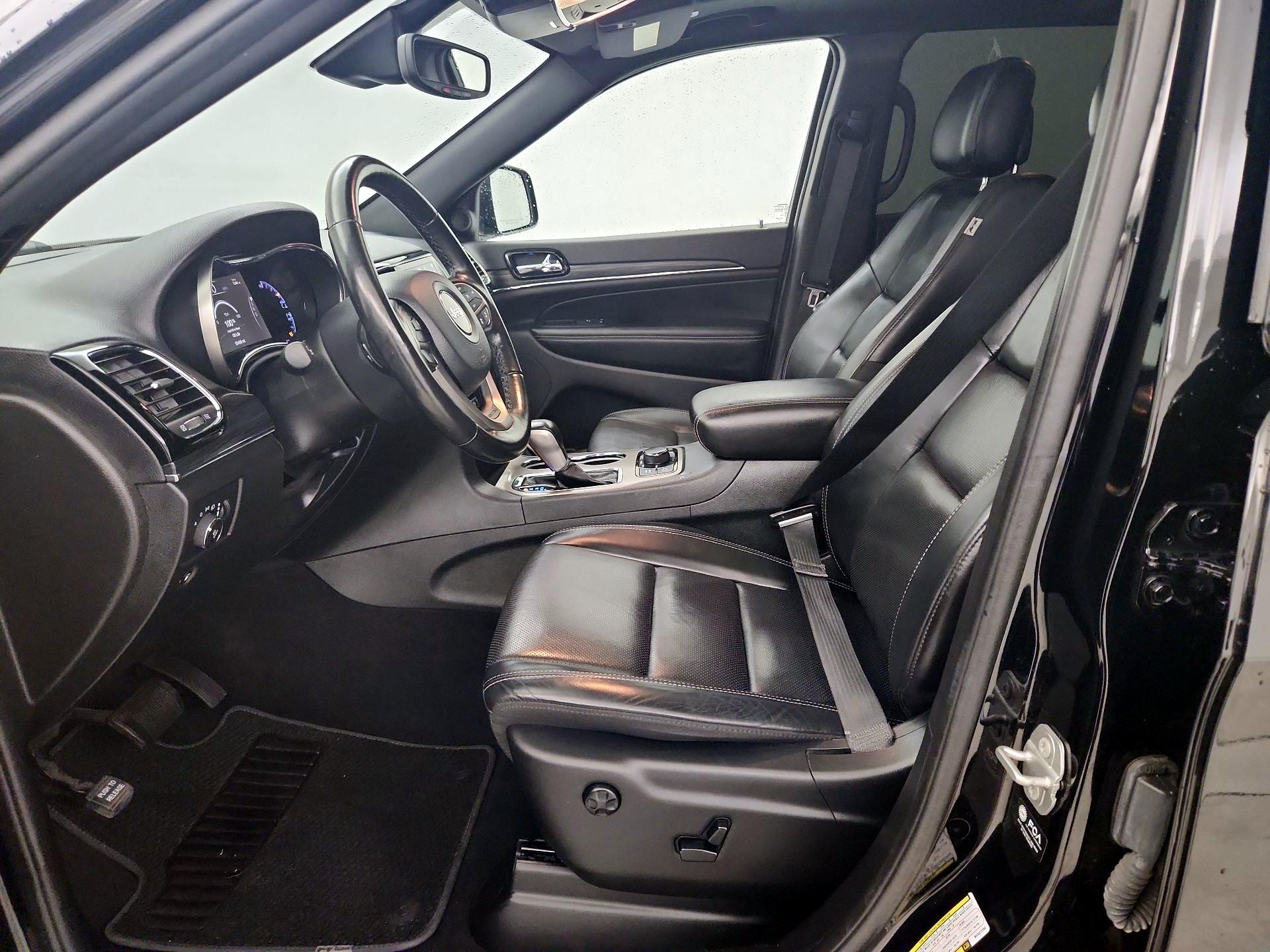 Thumbnail: 2021 Jeep Grand Cherokee - 11