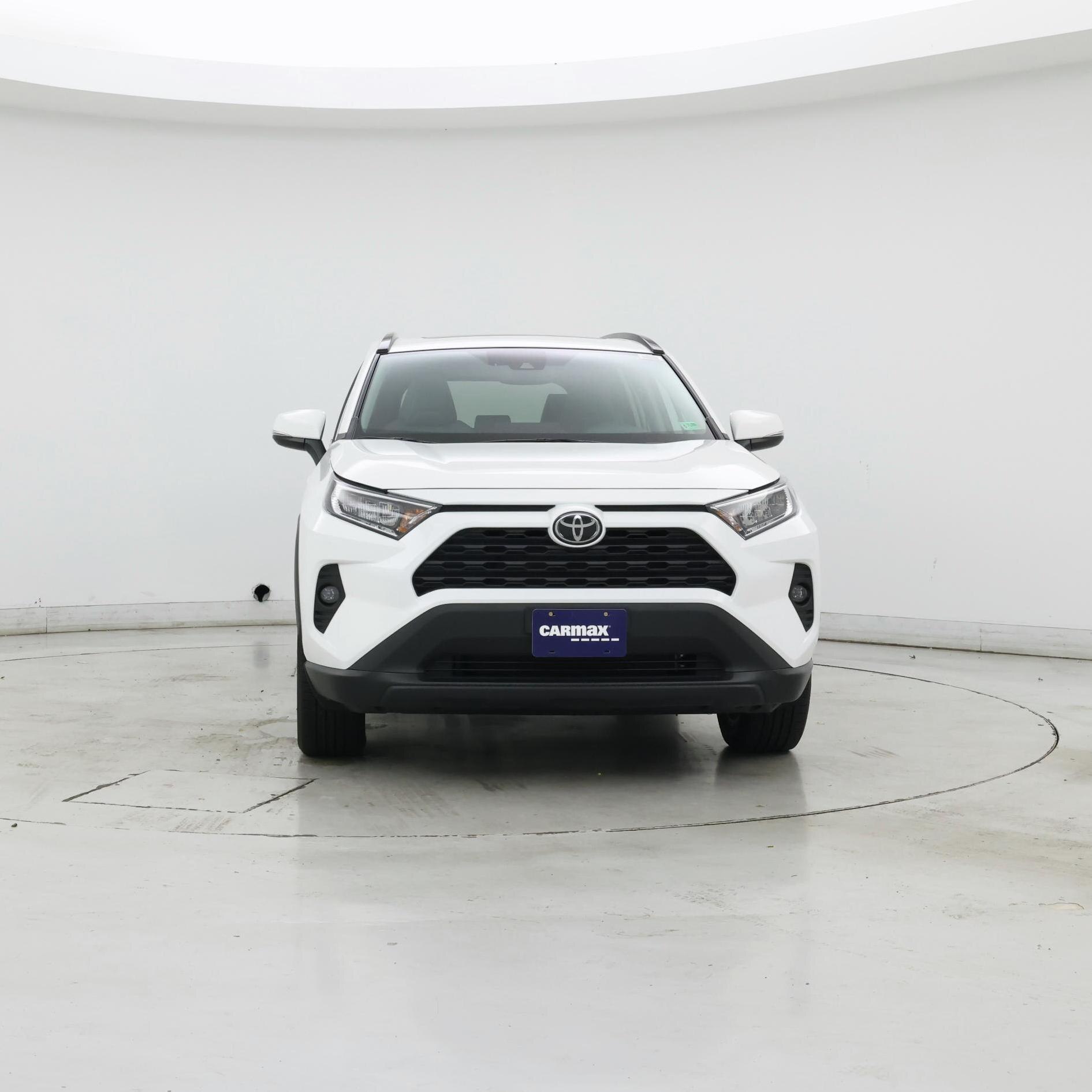 Thumbnail: 2019 Toyota RAV4 - 5