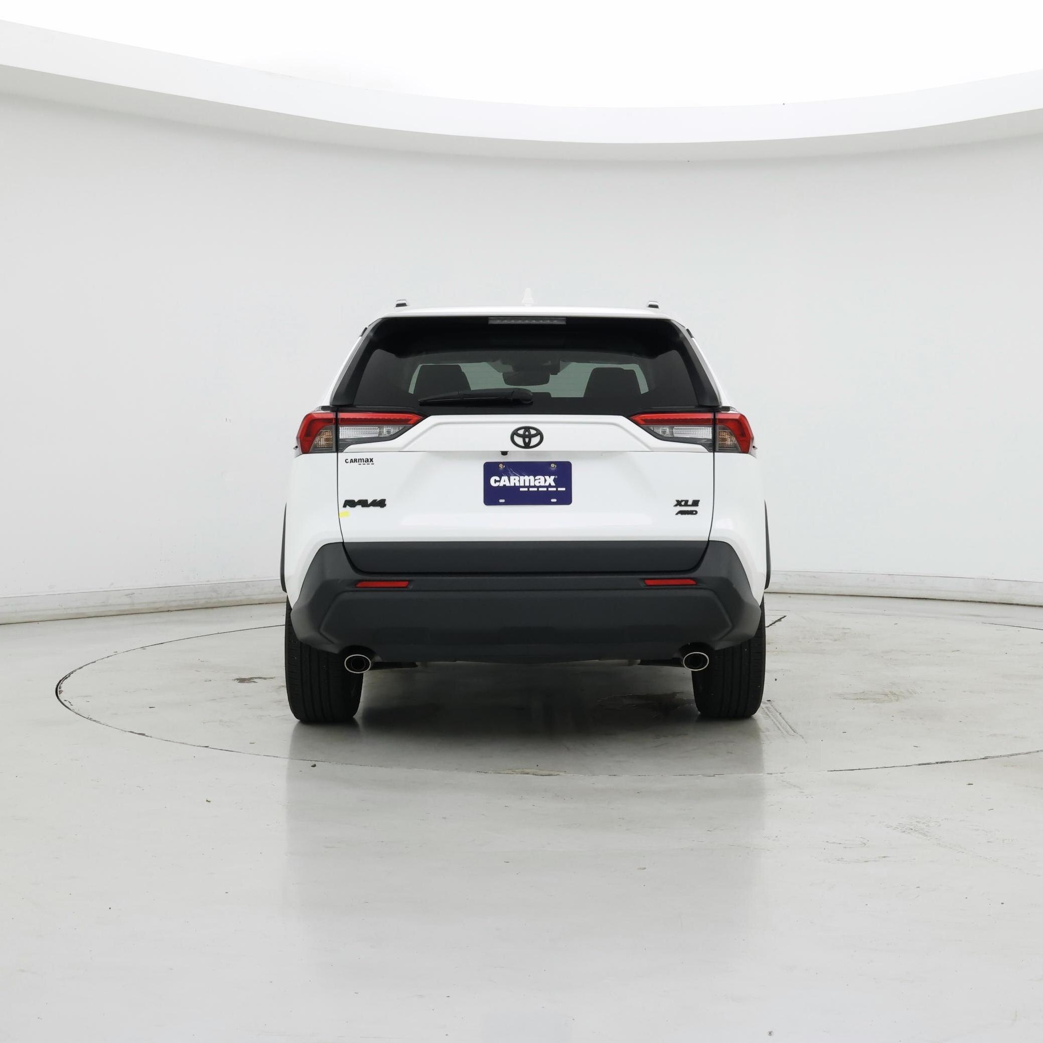 Thumbnail: 2019 Toyota RAV4 - 6