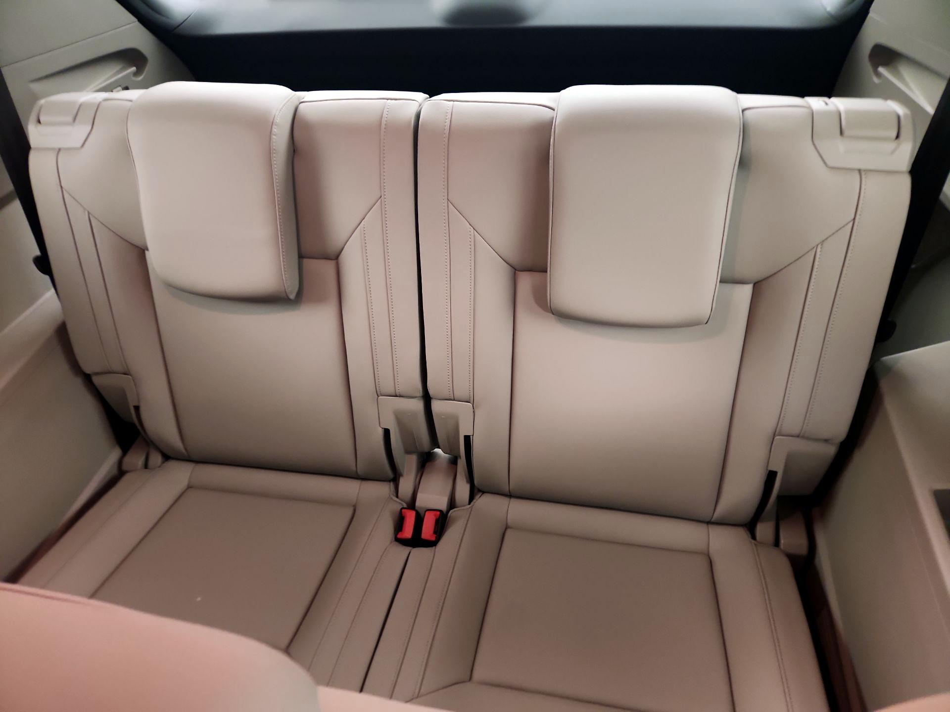 Thumbnail: 2019 Volkswagen Atlas - 20