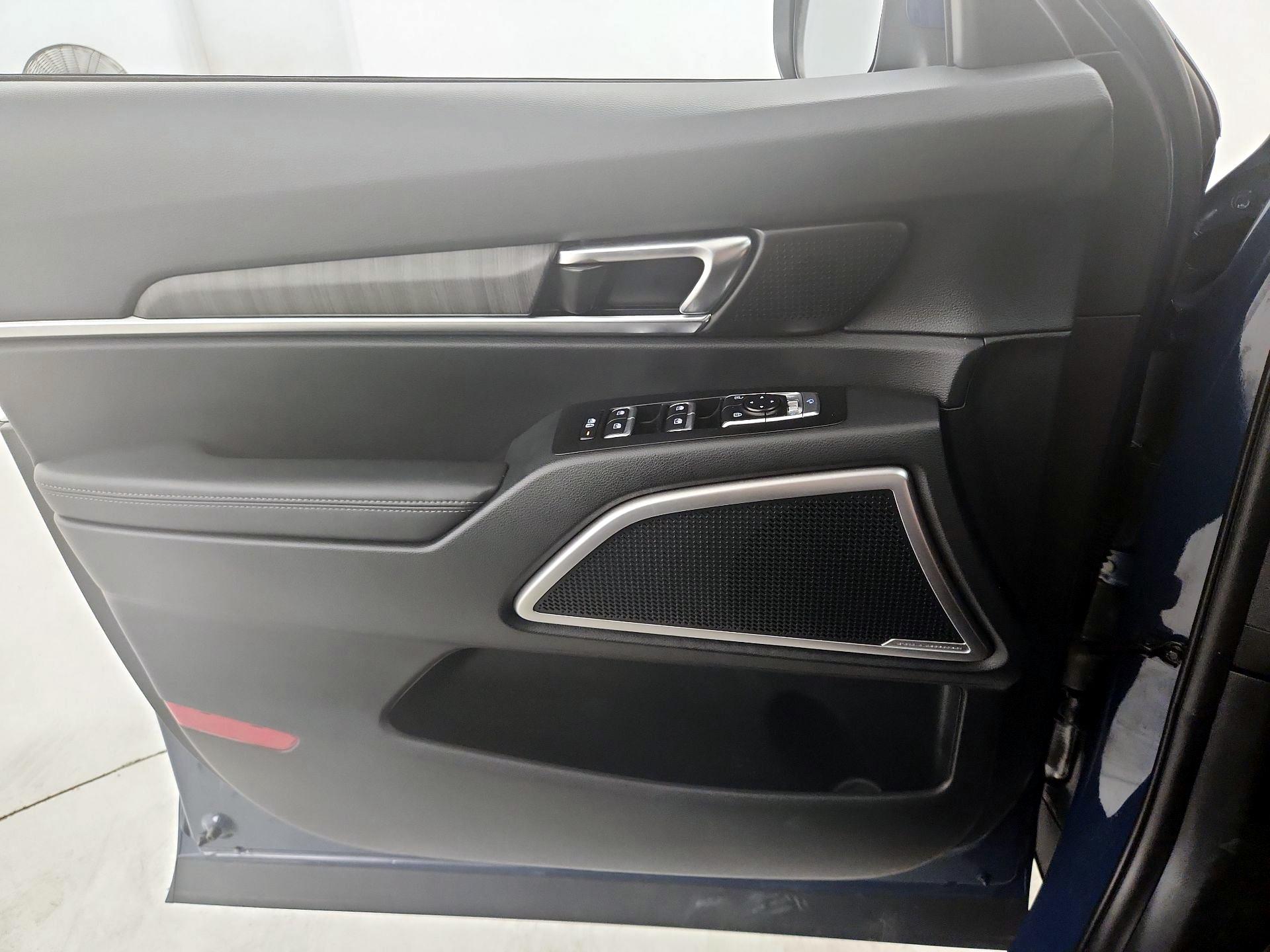 Thumbnail: 2024 Kia Telluride - 12