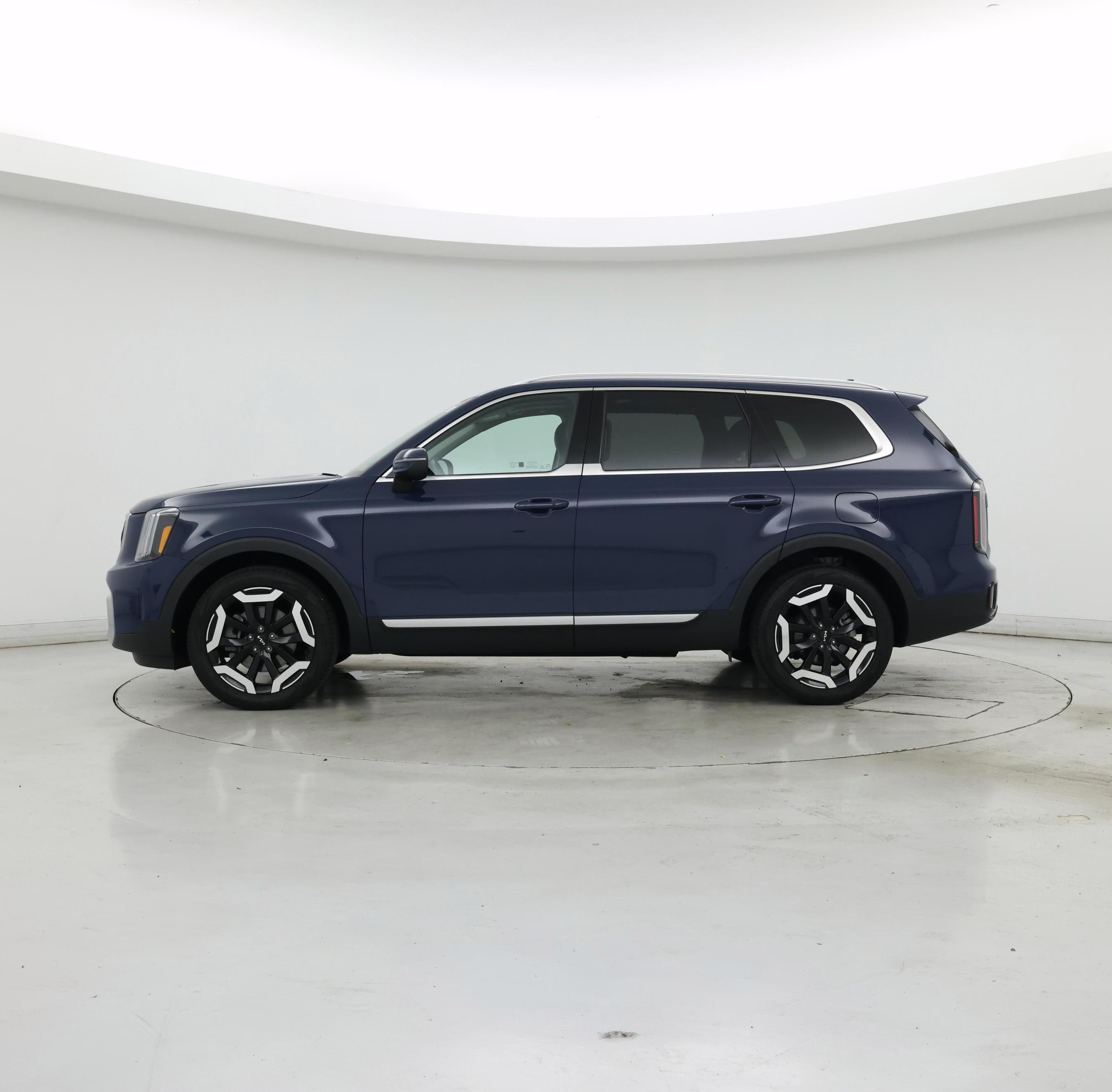 Thumbnail: 2024 Kia Telluride - 3