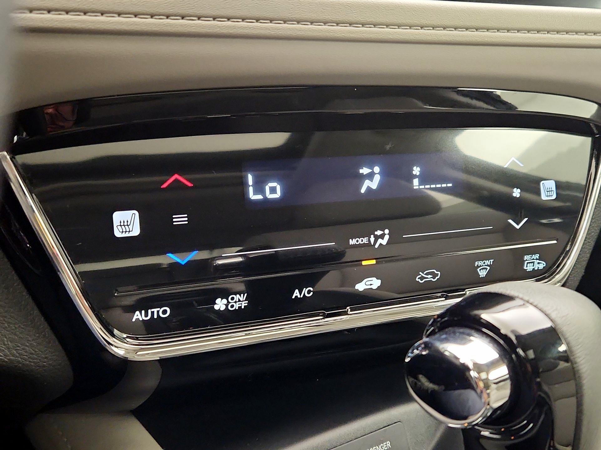 Thumbnail: 2017 Honda HR-V - 17