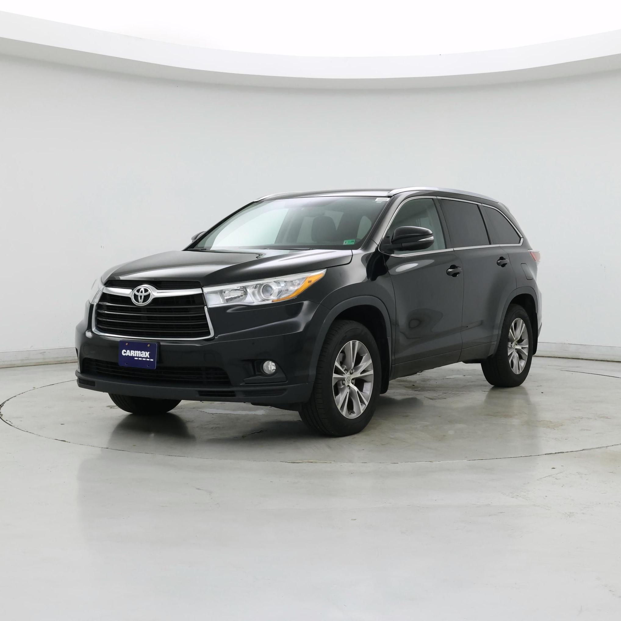 Thumbnail: 2015 Toyota Highlander - 4