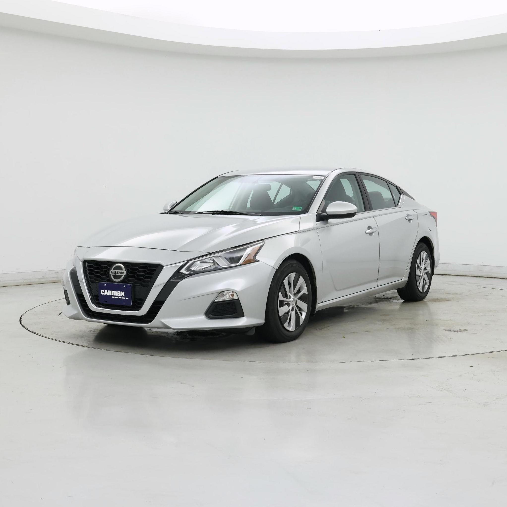 Thumbnail: 2019 Nissan Altima - 4