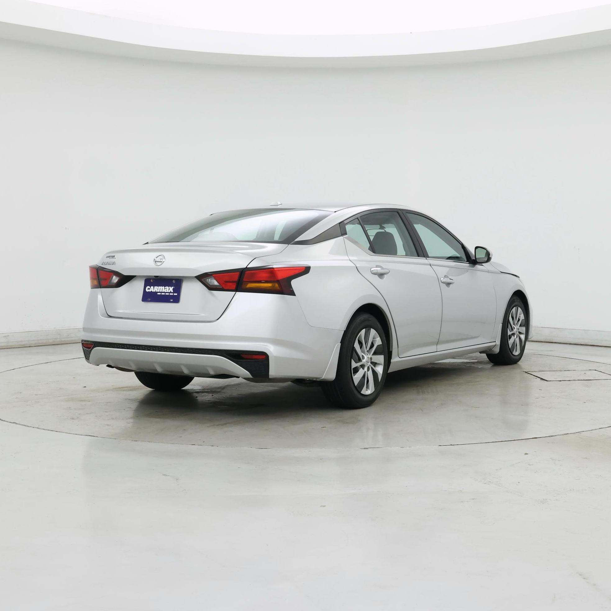 Thumbnail: 2019 Nissan Altima - 8