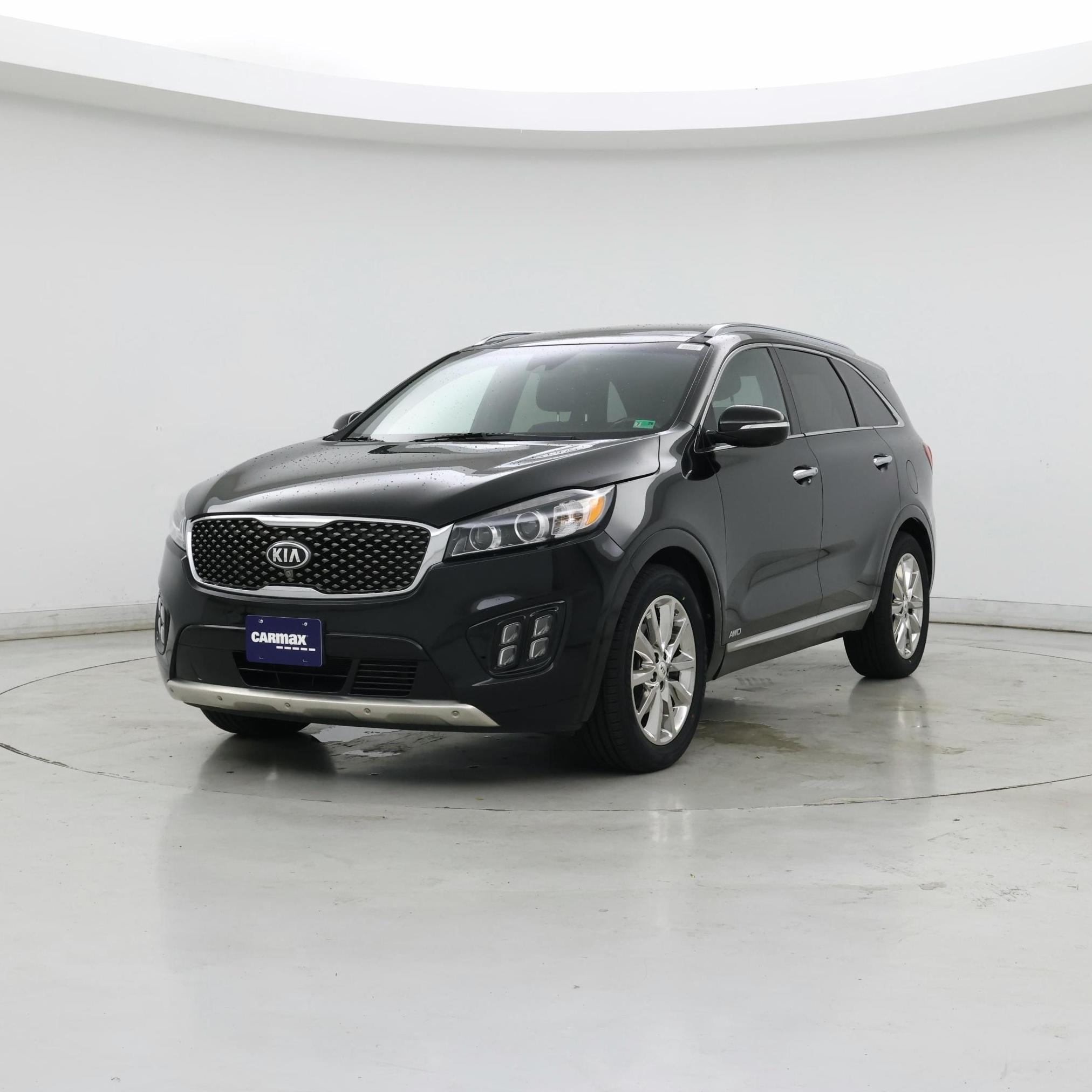 Thumbnail: 2016 Kia Sorento - 4