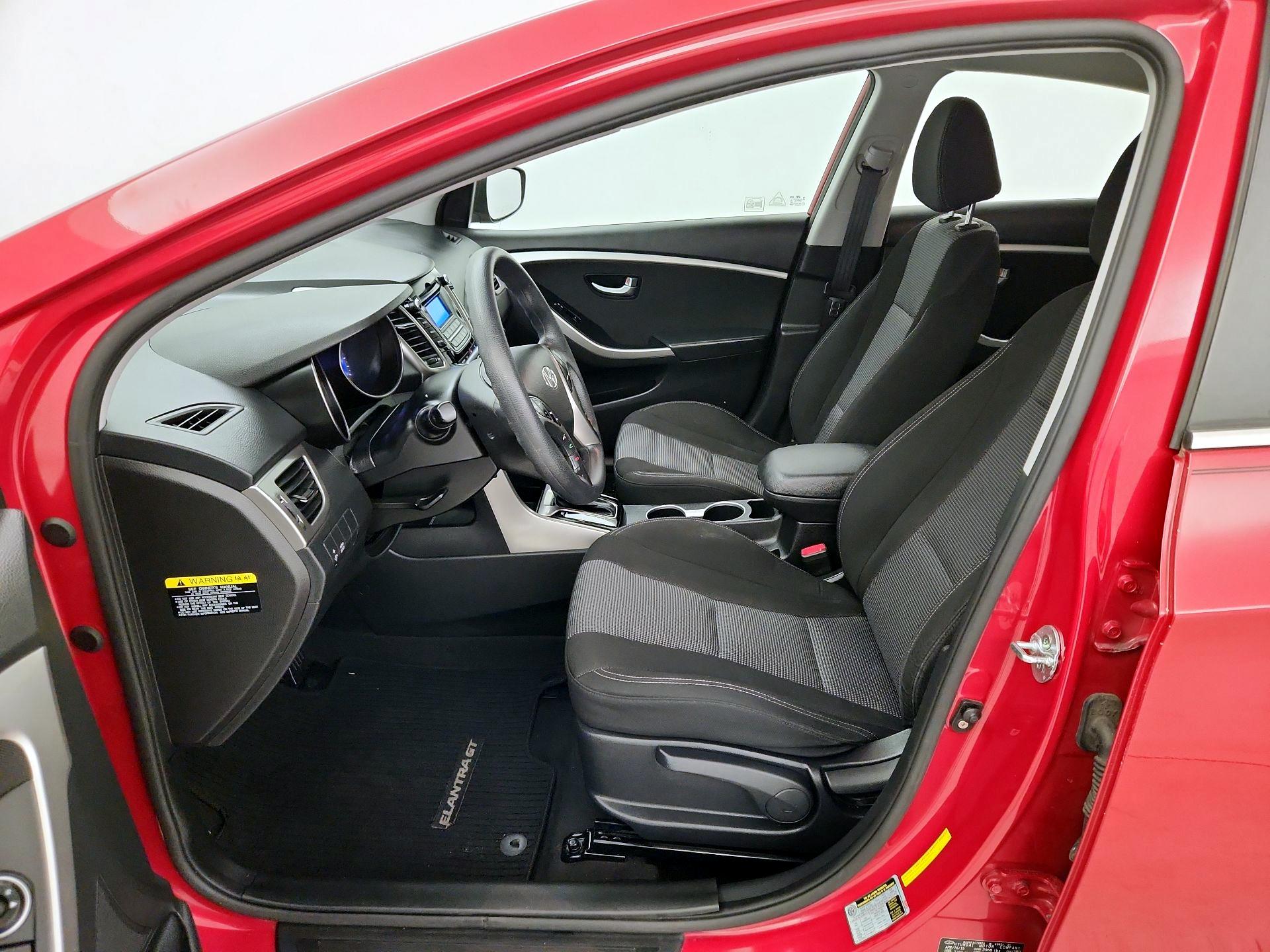 Thumbnail: 2016 Hyundai Elantra - 11