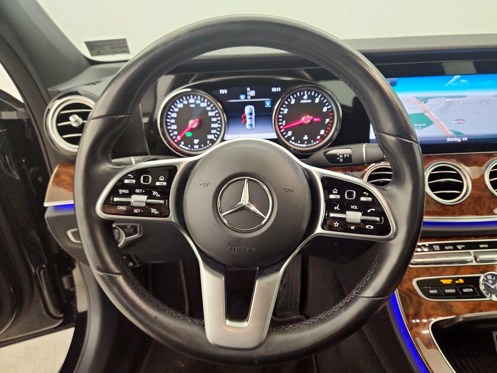Thumbnail: 2019 Mercedes-Benz E-Class - 10