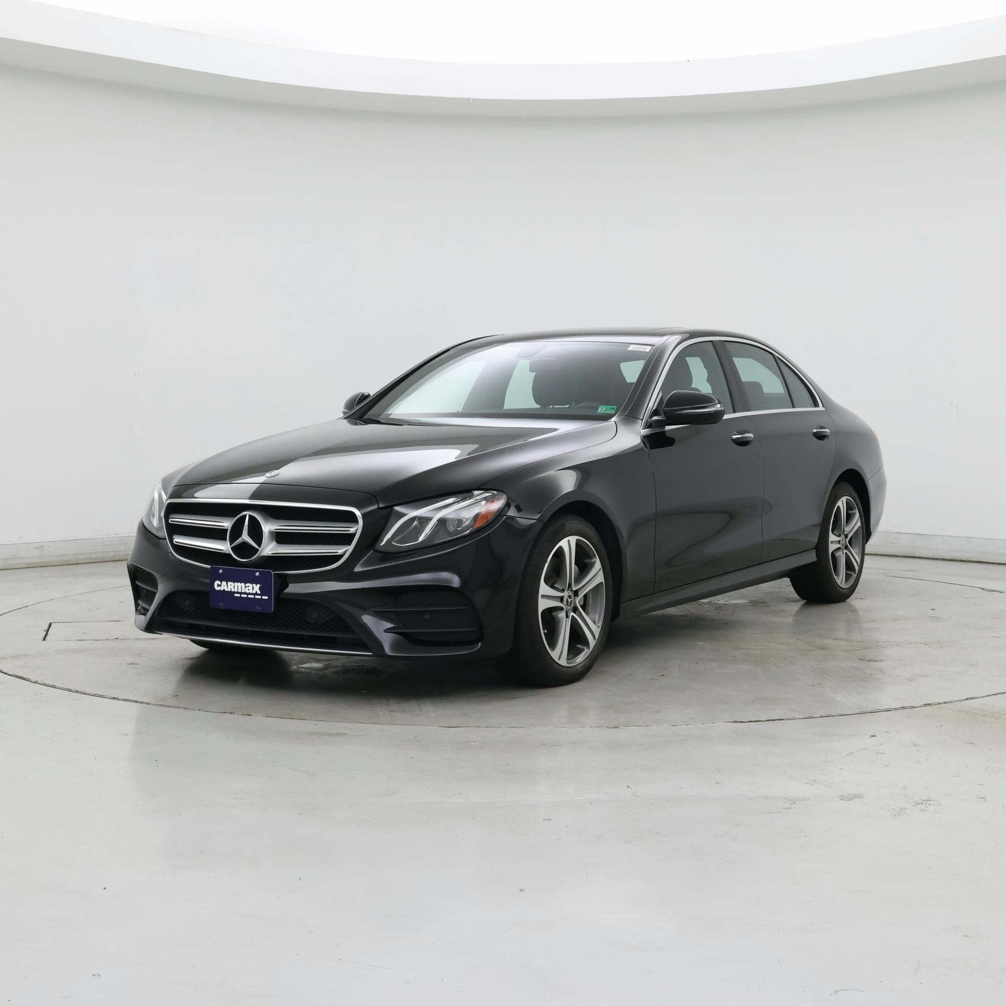 Thumbnail: 2019 Mercedes-Benz E-Class - 4