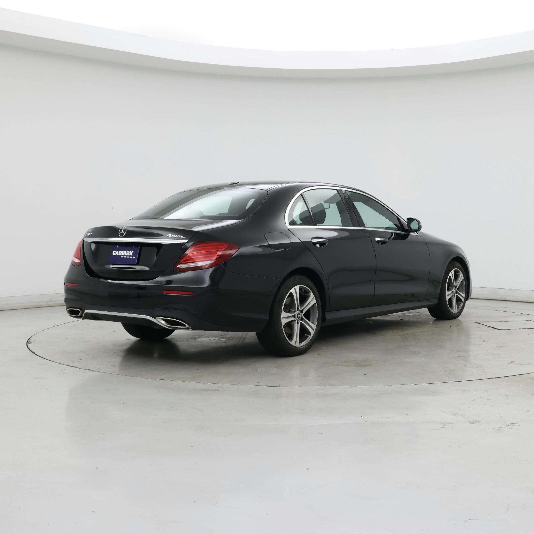 Thumbnail: 2019 Mercedes-Benz E-Class - 8