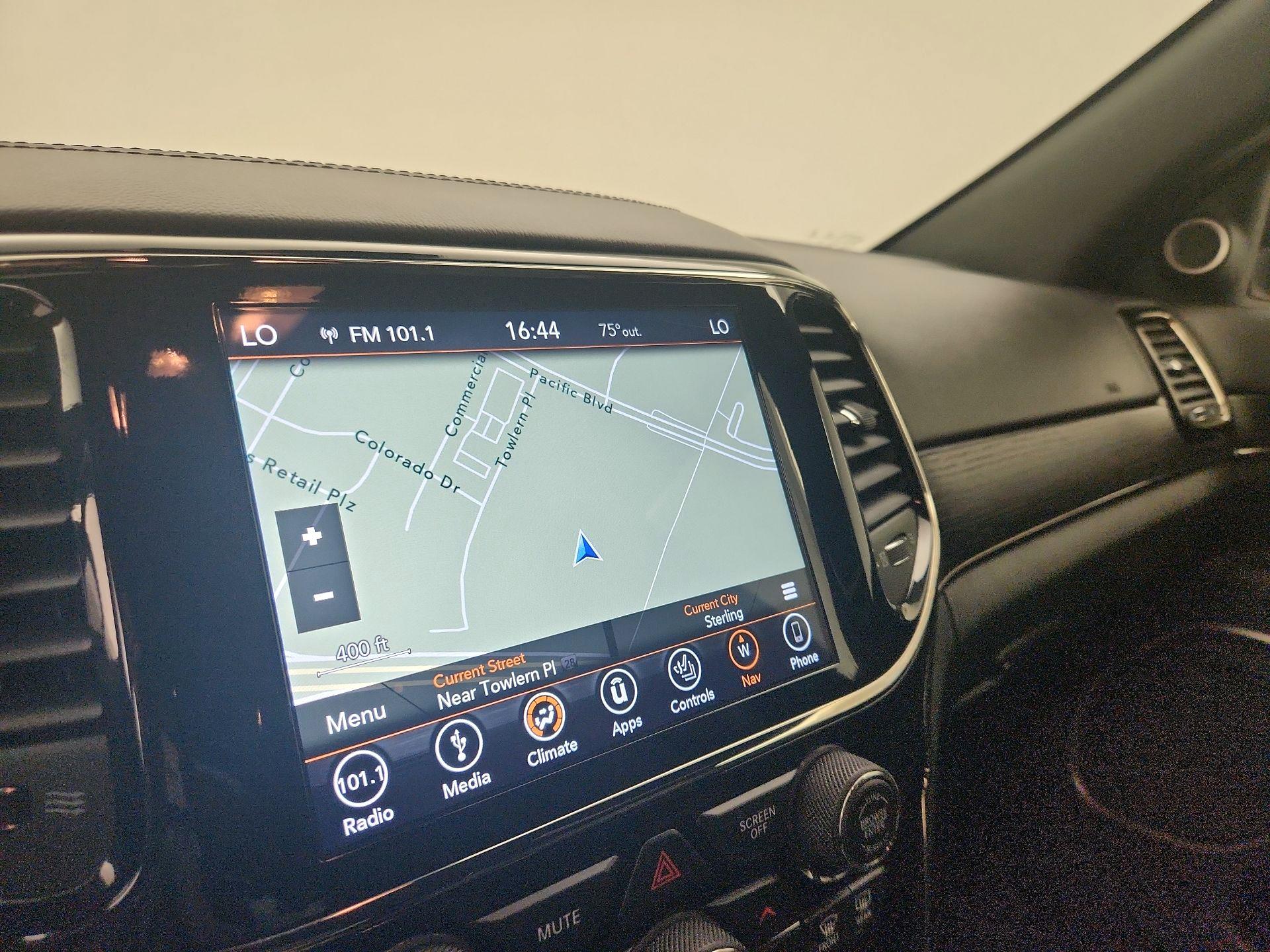 Thumbnail: 2019 Jeep Grand Cherokee - 14