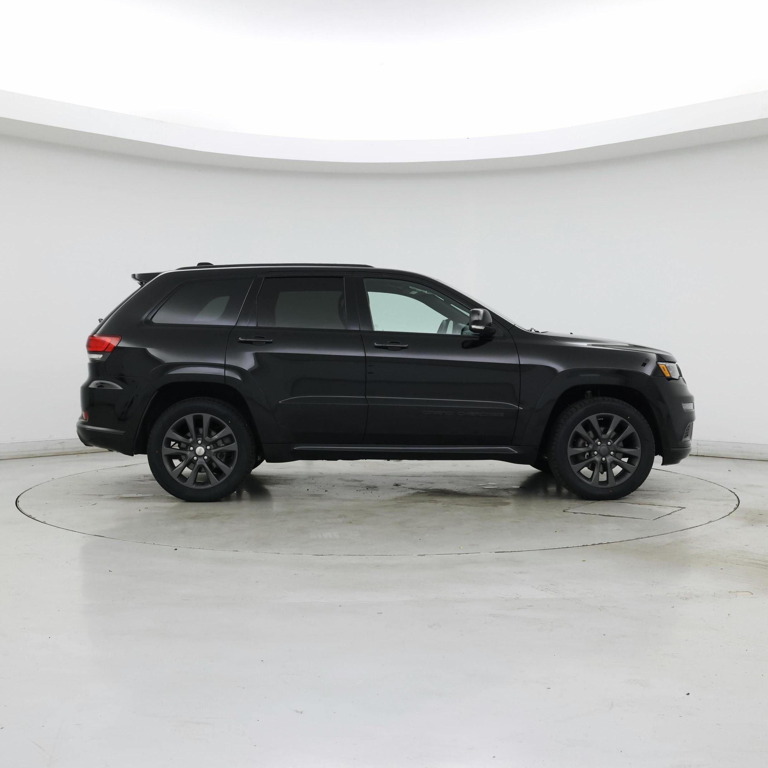 Thumbnail: 2019 Jeep Grand Cherokee - 7