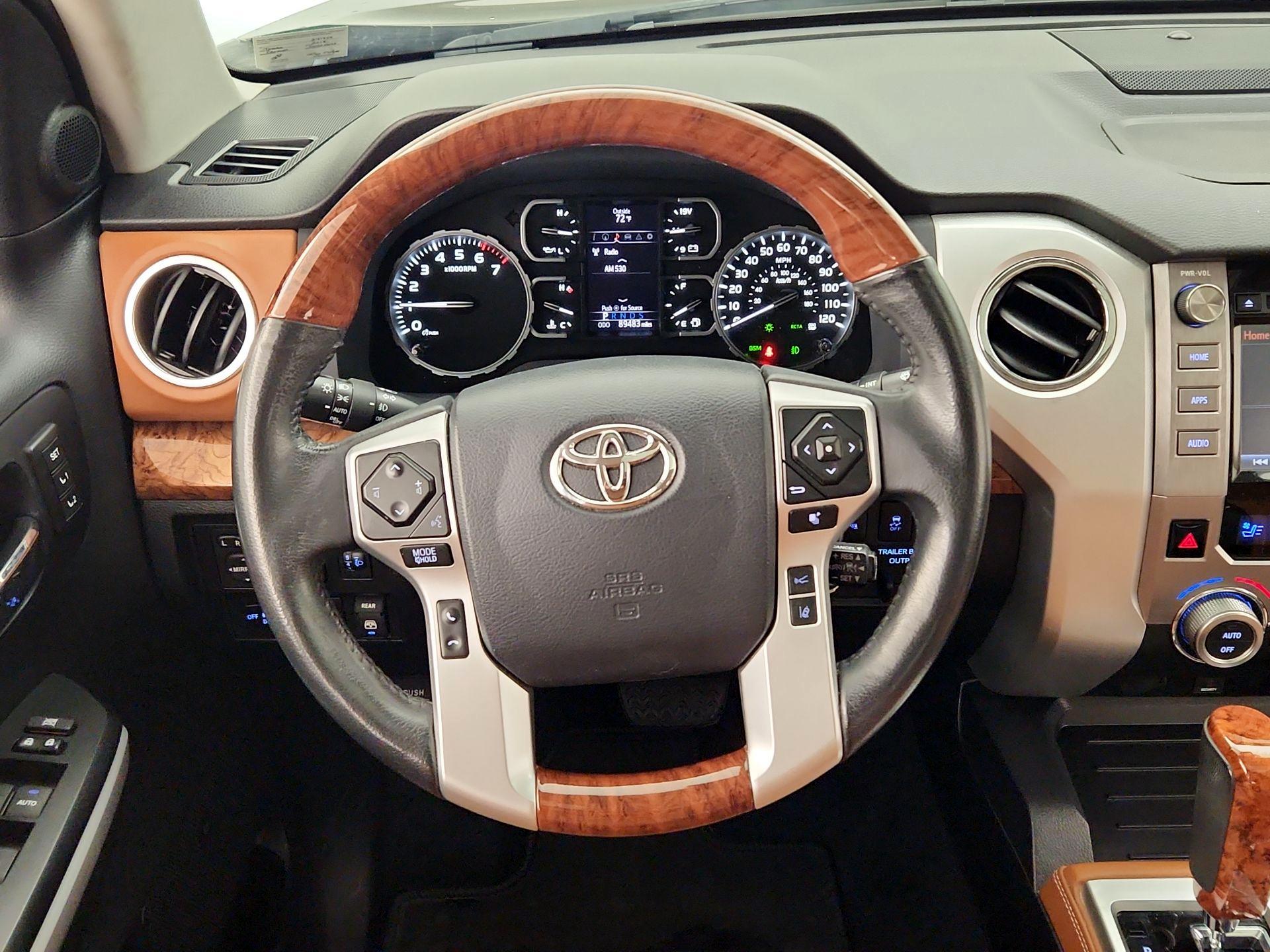 Thumbnail: 2018 Toyota Tundra - 10