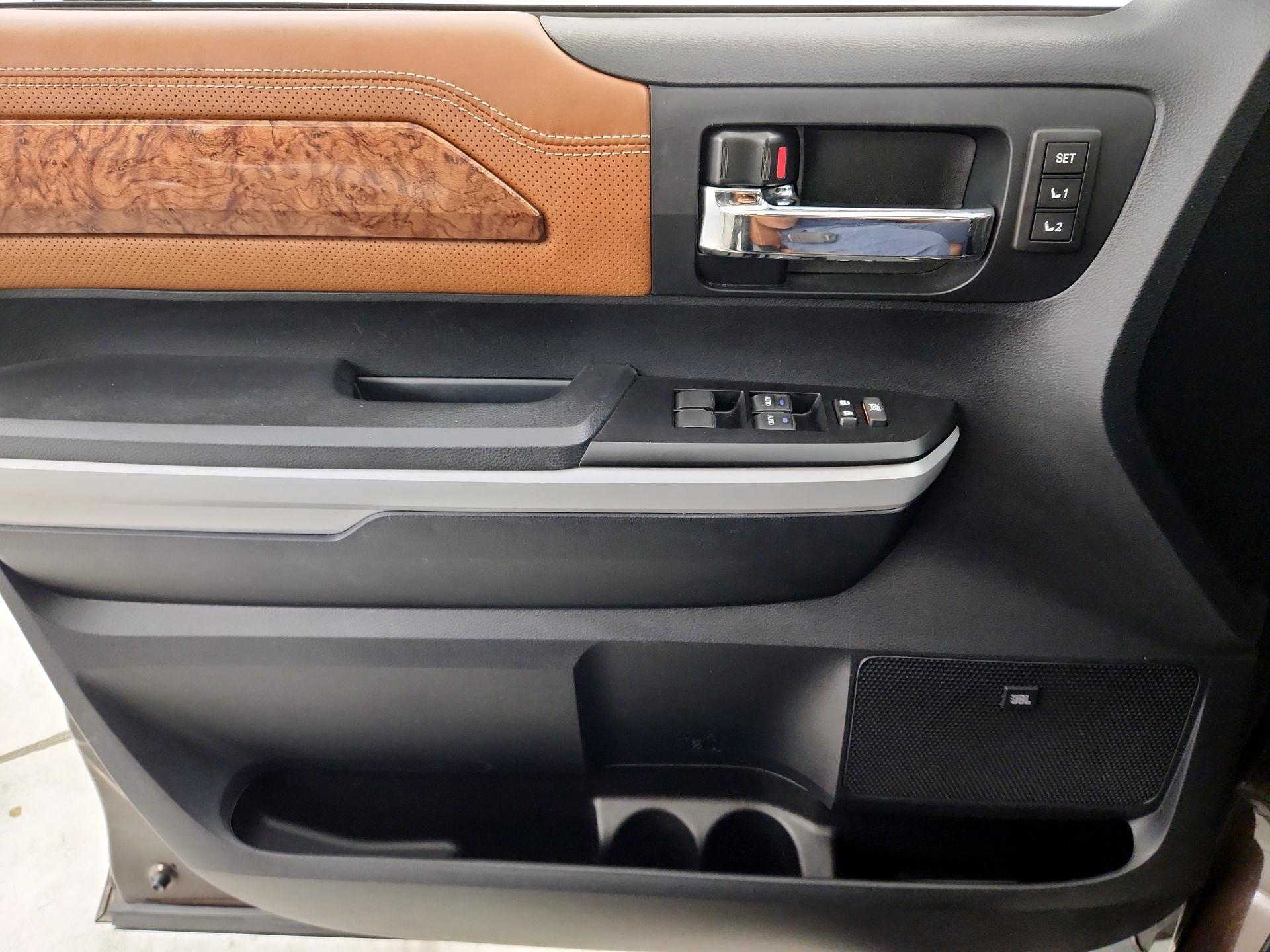 Thumbnail: 2018 Toyota Tundra - 12