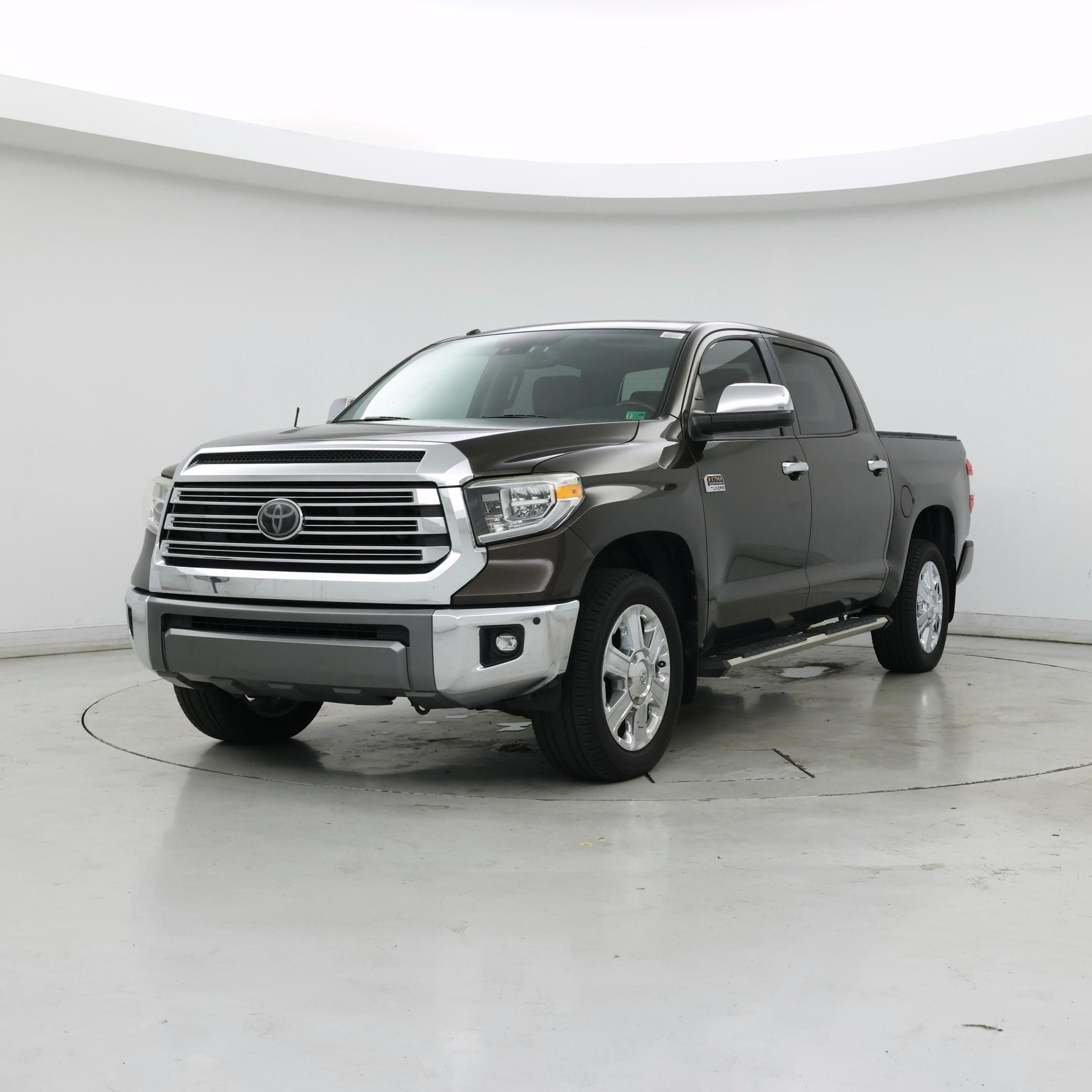 Thumbnail: 2018 Toyota Tundra - 4