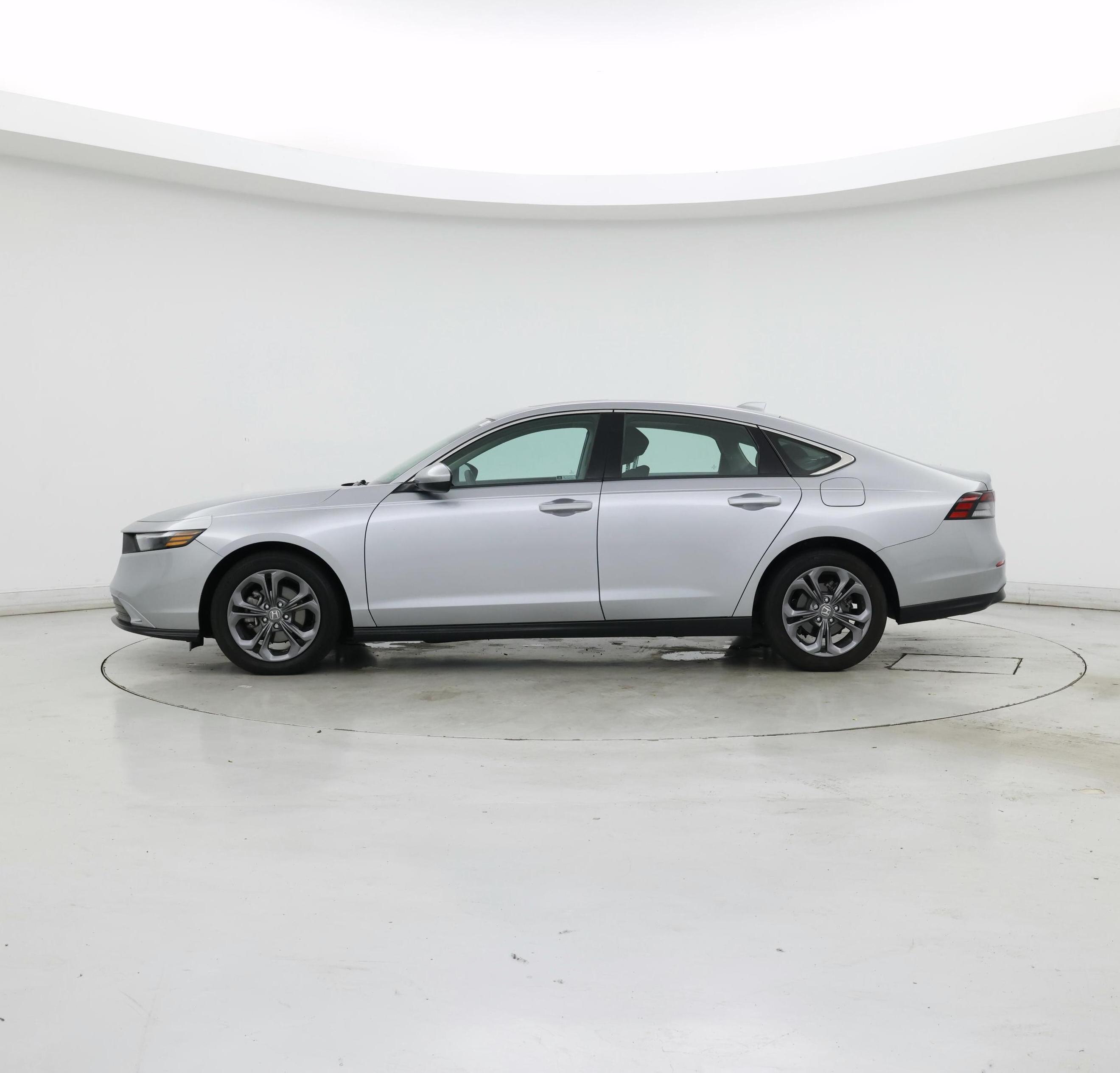 Thumbnail: 2023 Honda Accord - 3