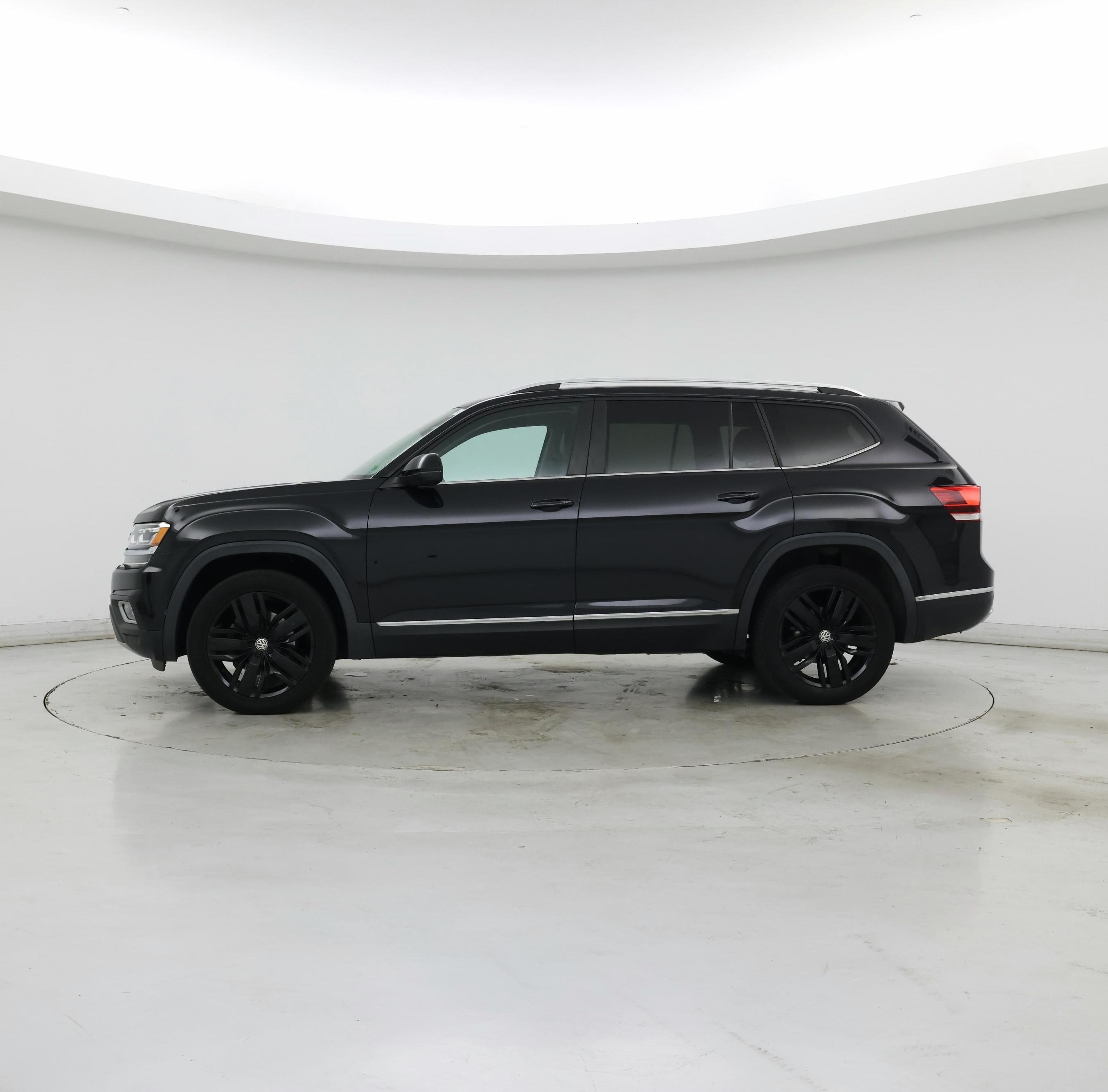 Thumbnail: 2019 Volkswagen Atlas - 3
