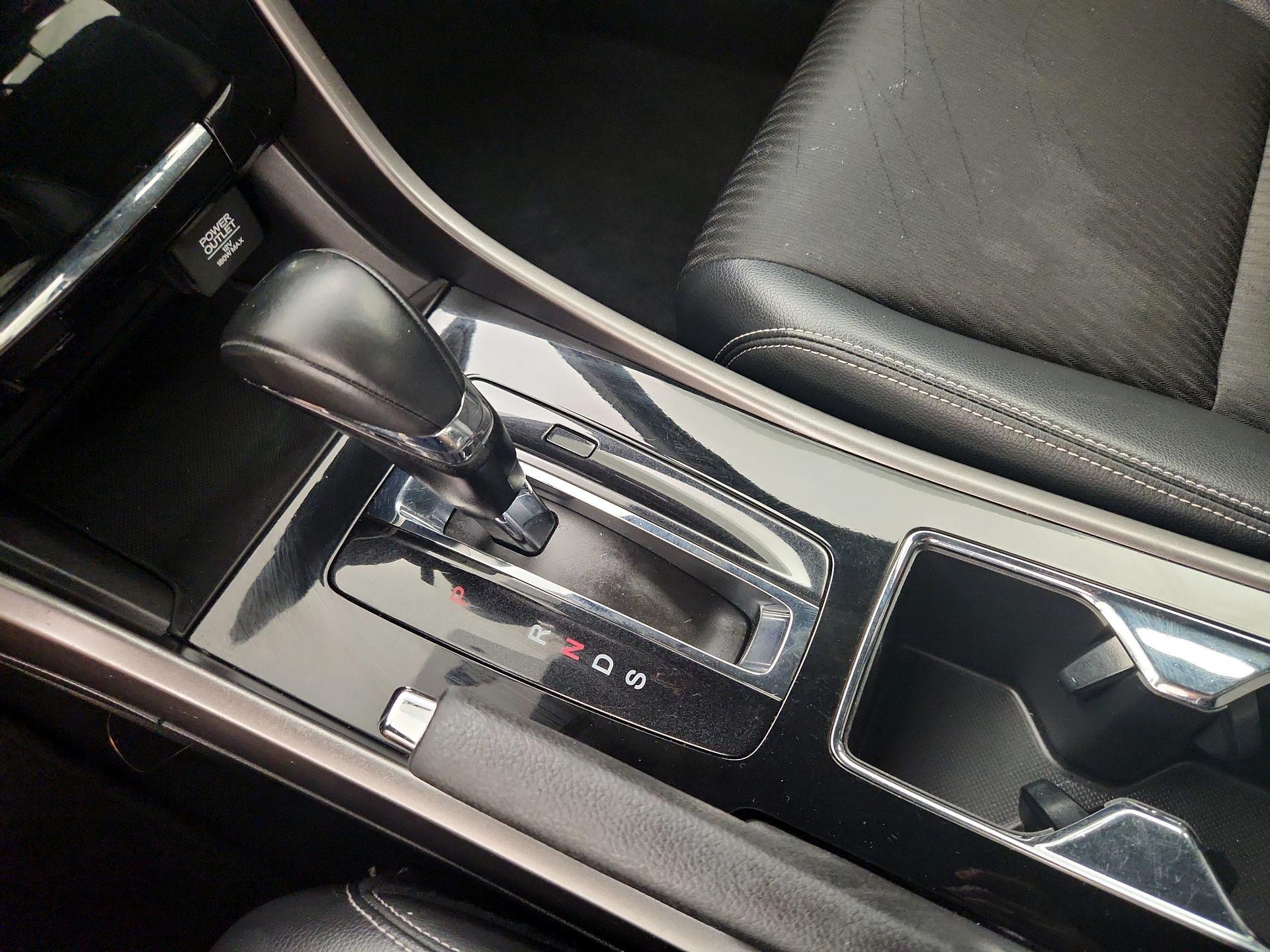 Thumbnail: 2017 Honda Accord - 17
