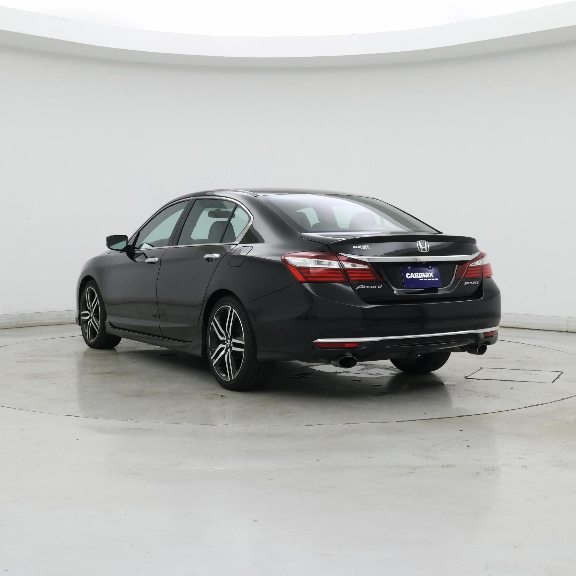 Thumbnail: 2017 Honda Accord - 2