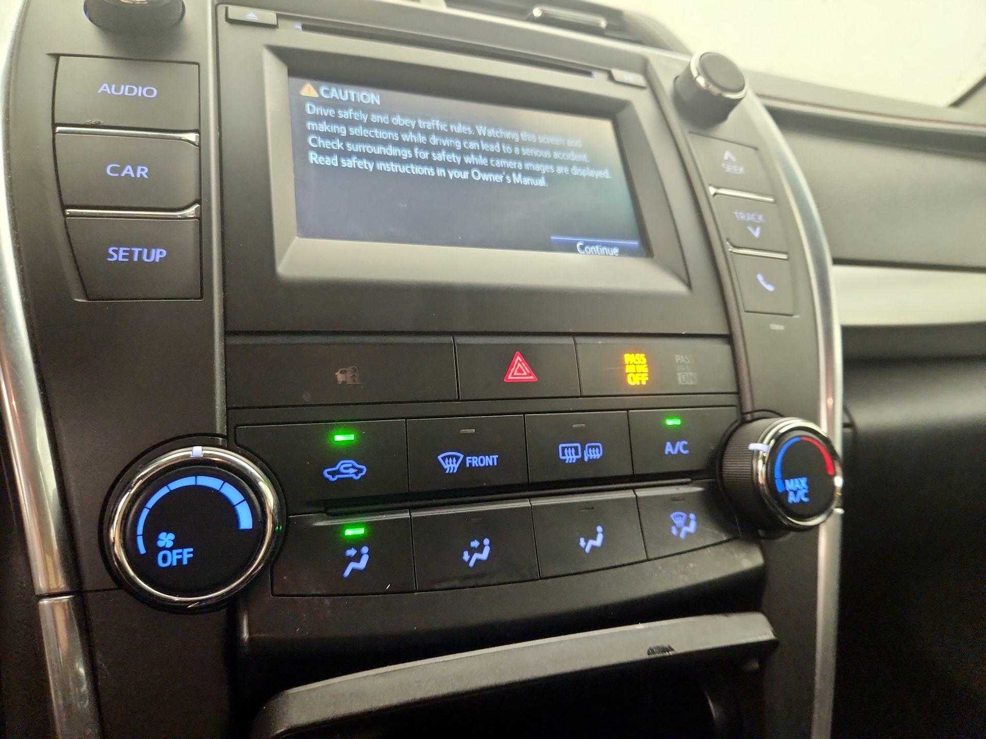 Thumbnail: 2017 Toyota Camry - 15