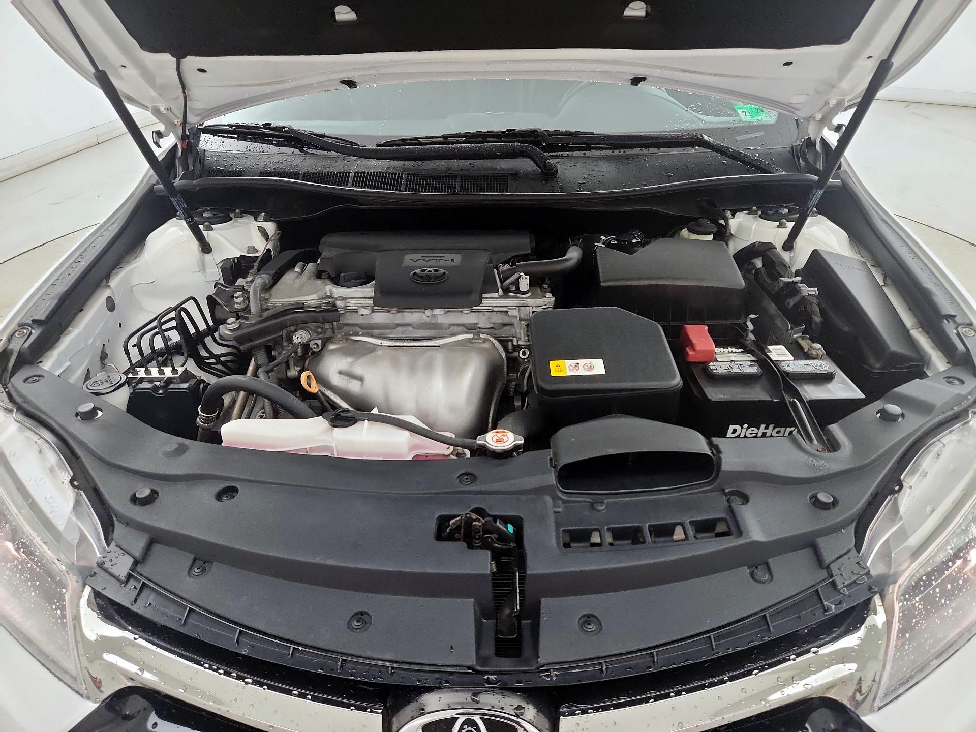 Thumbnail: 2017 Toyota Camry - 20