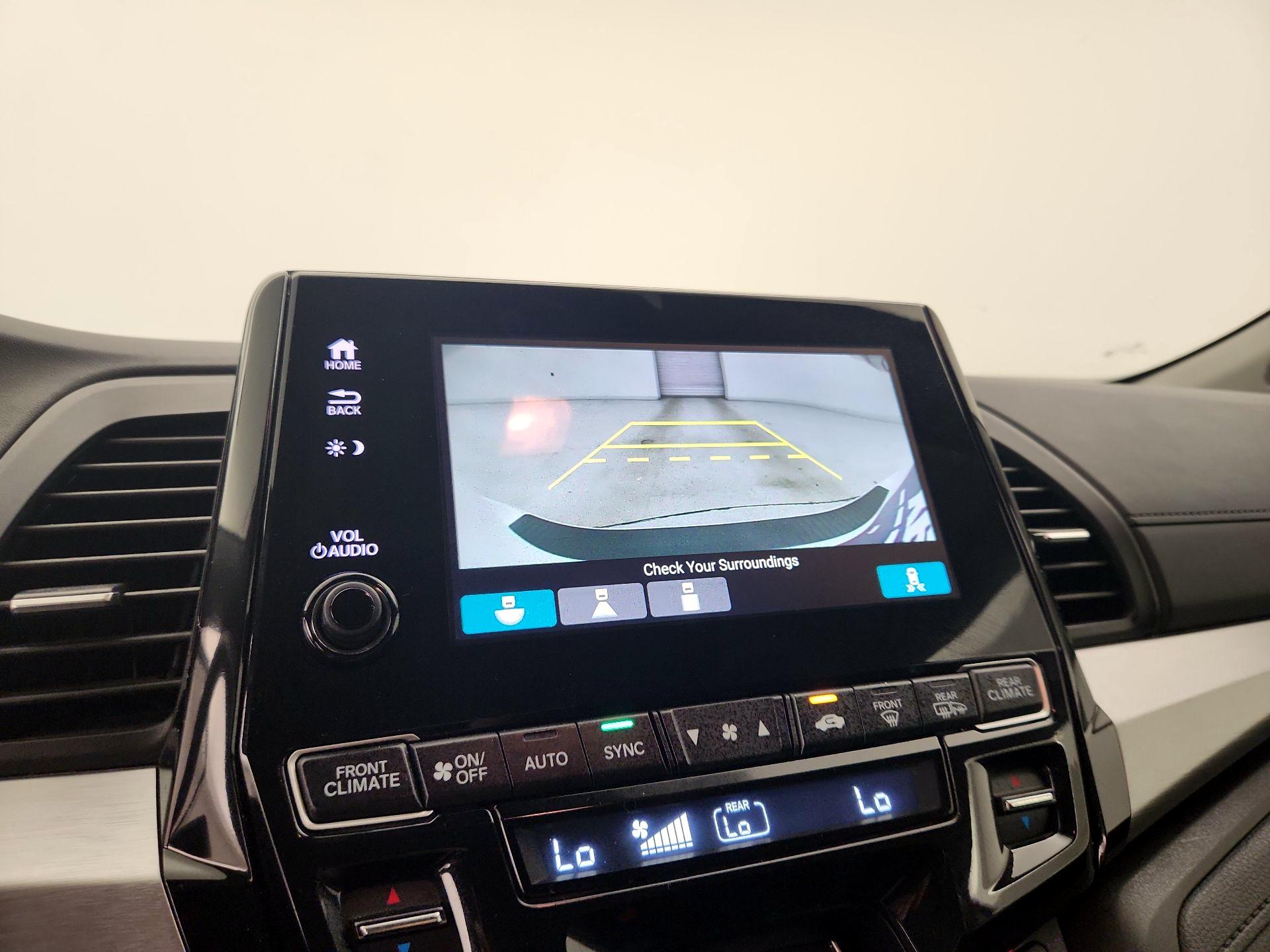 Thumbnail: 2021 Honda Odyssey - 14