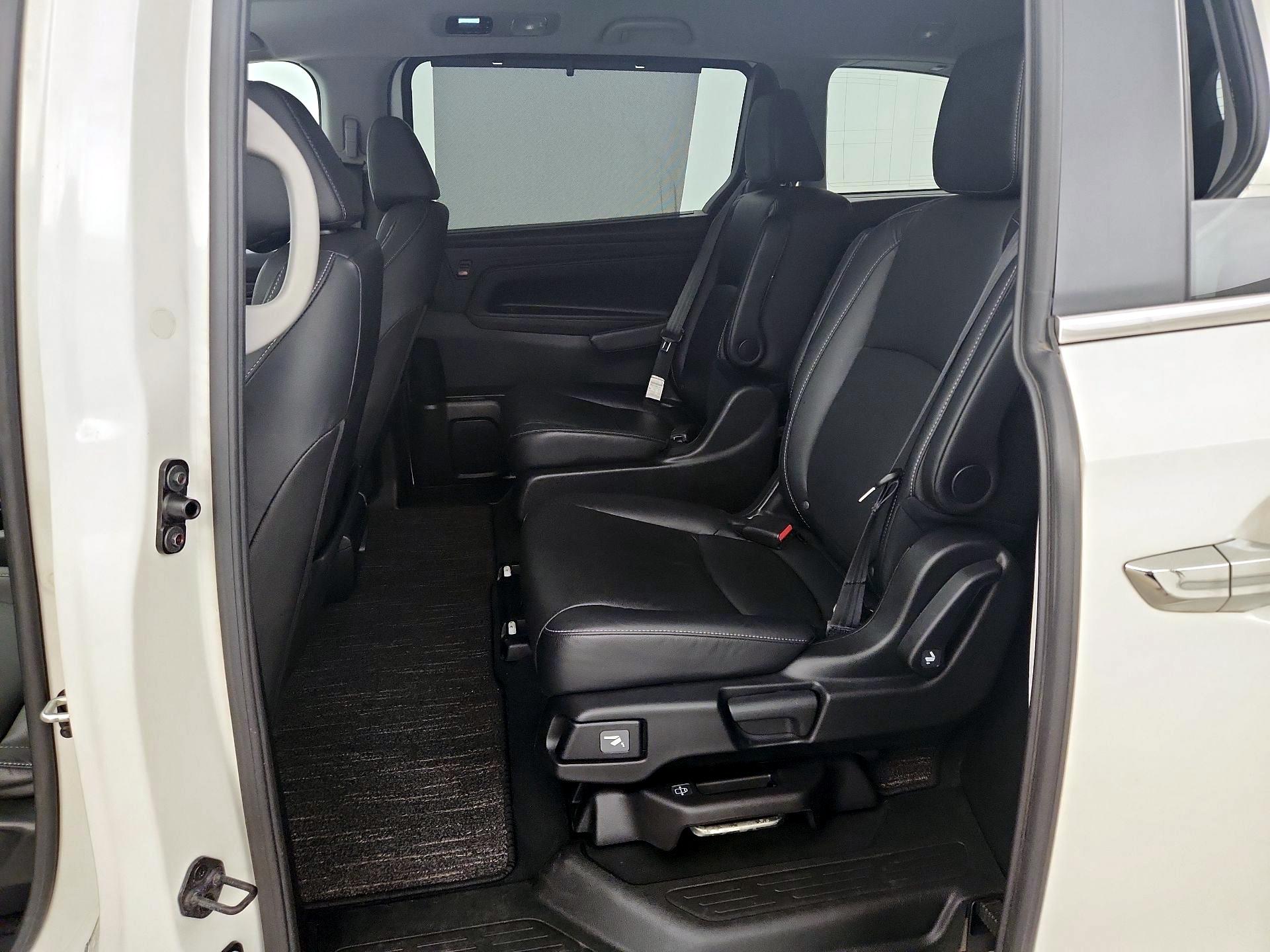 Thumbnail: 2021 Honda Odyssey - 20