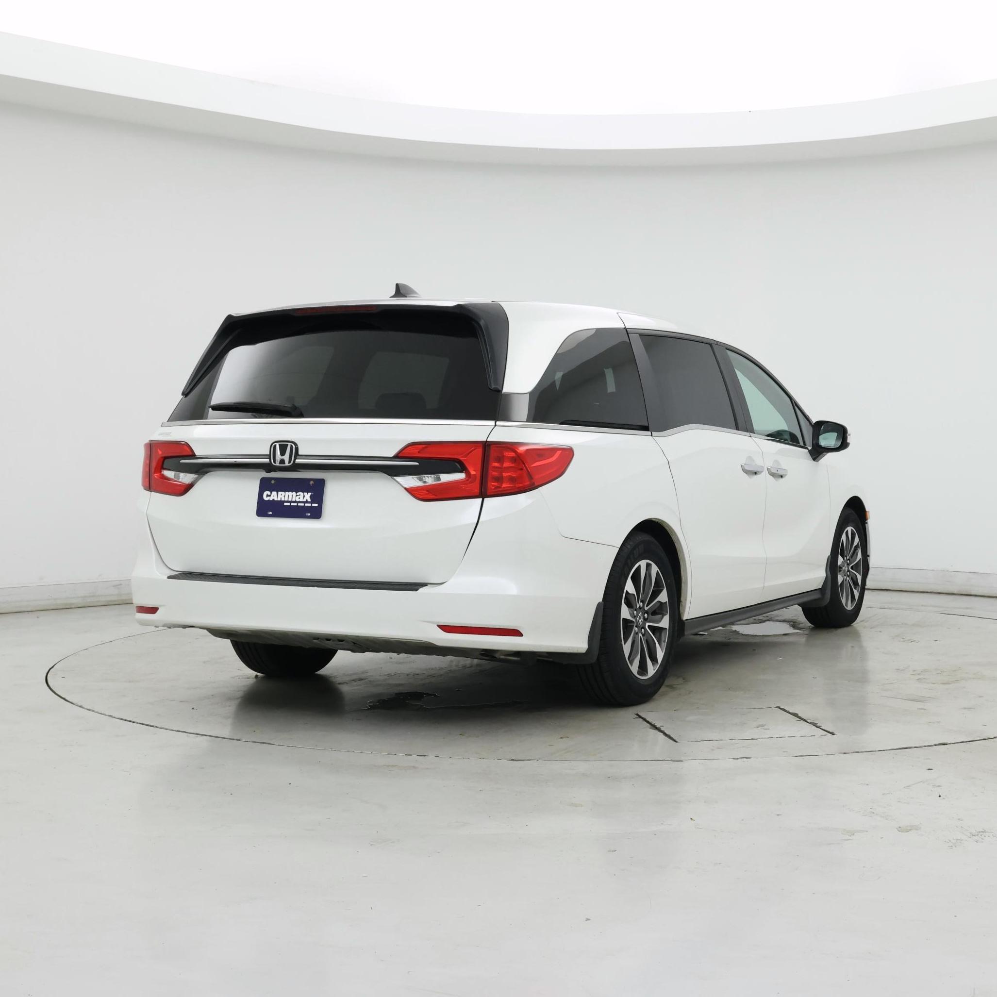 Thumbnail: 2021 Honda Odyssey - 8