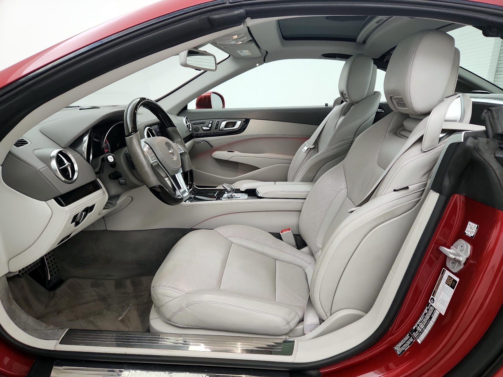 Thumbnail: 2015 Mercedes-Benz SL-Class - 11