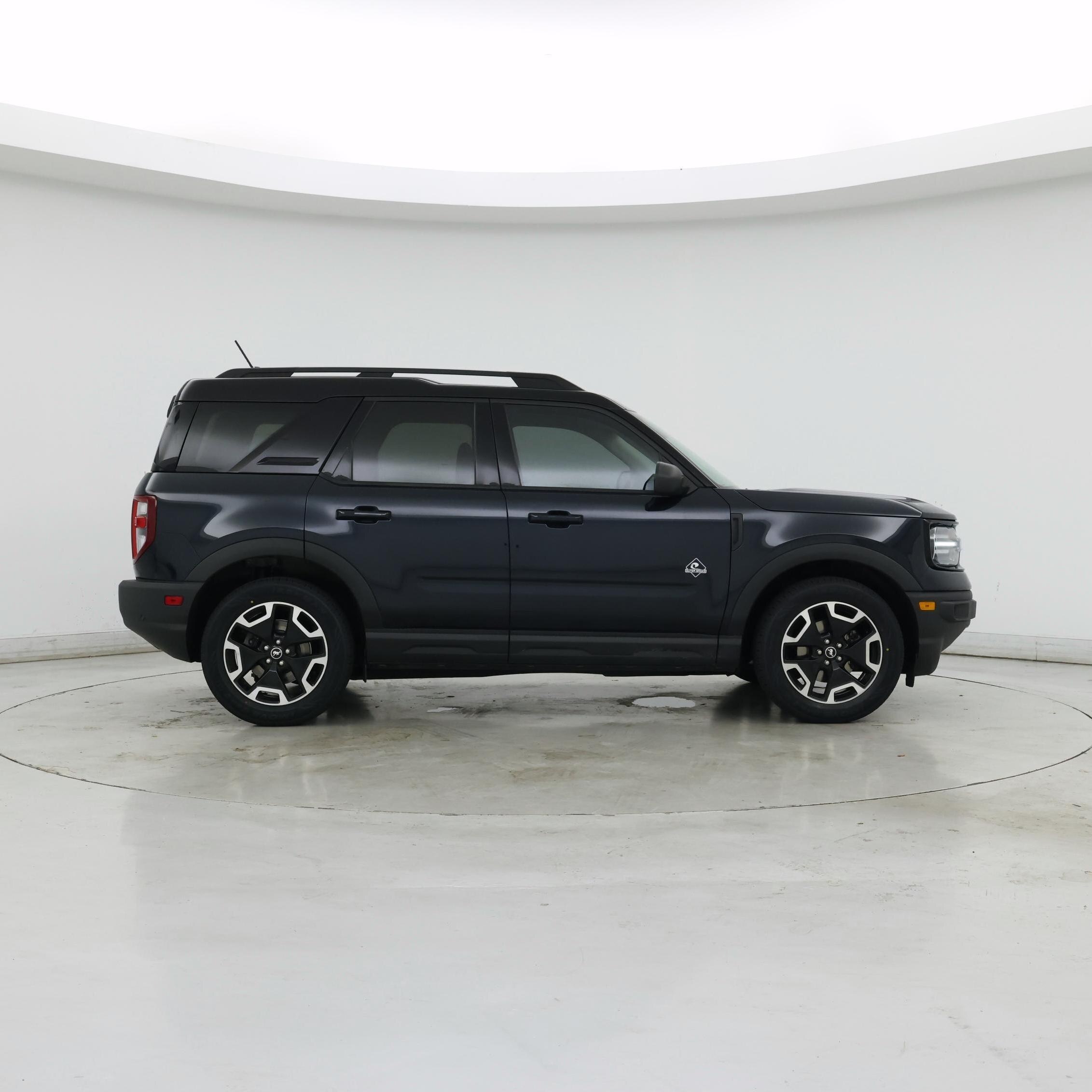 Thumbnail: 2021 Ford Bronco Sport - 7