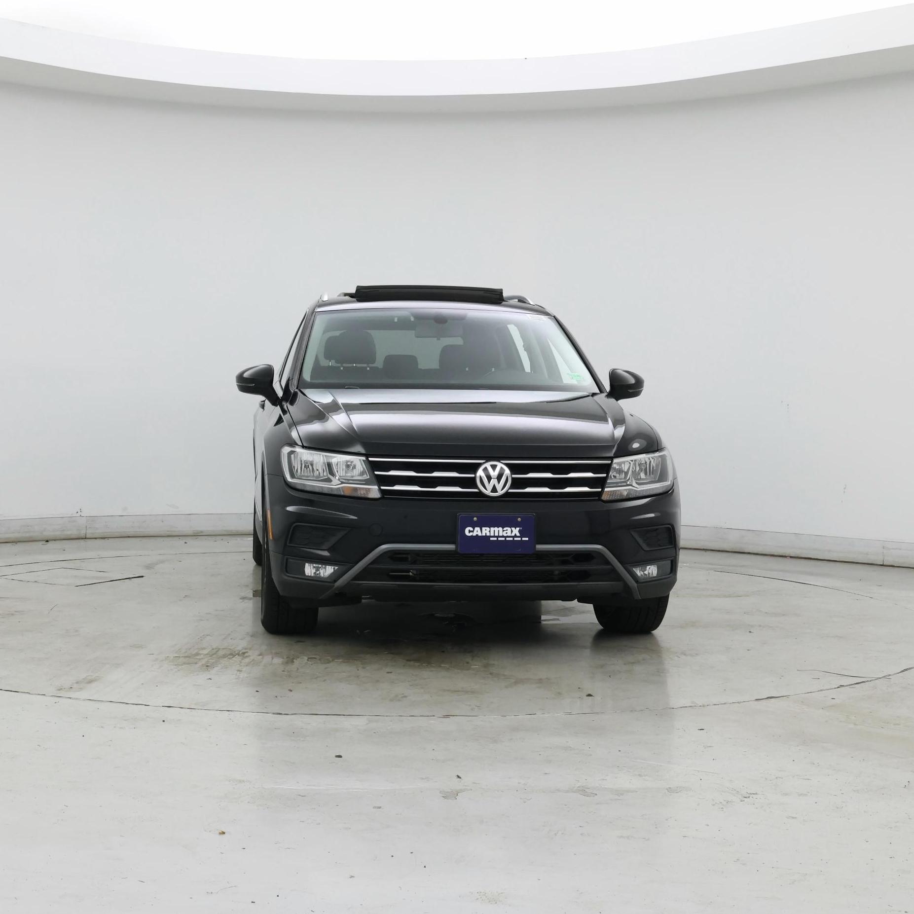 Thumbnail: 2018 Volkswagen Tiguan - 5