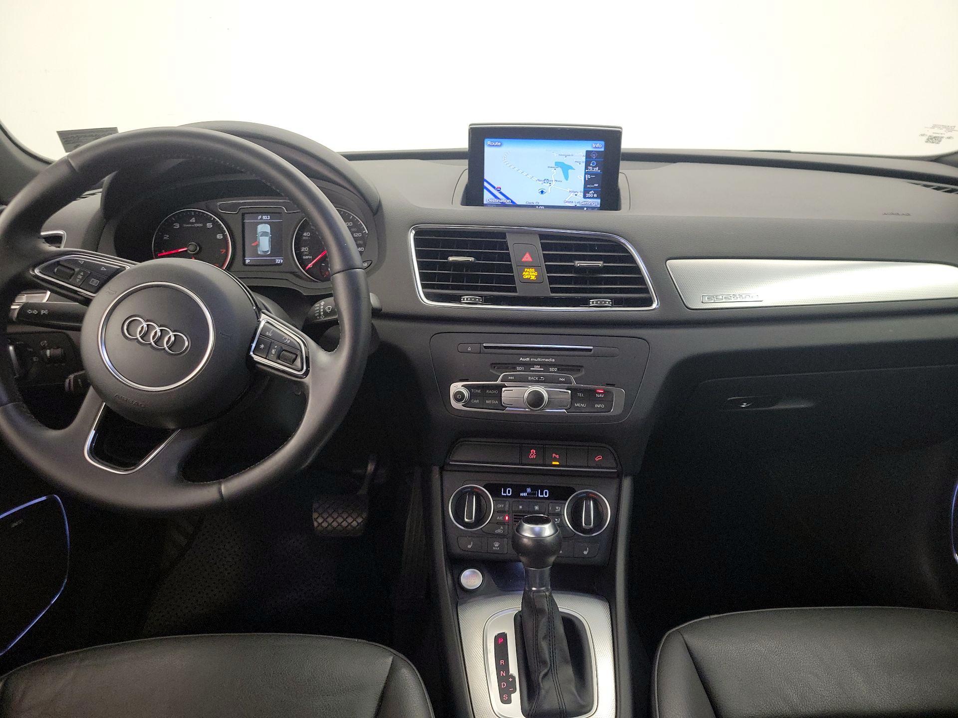 Thumbnail: 2016 Audi Q3 - 9
