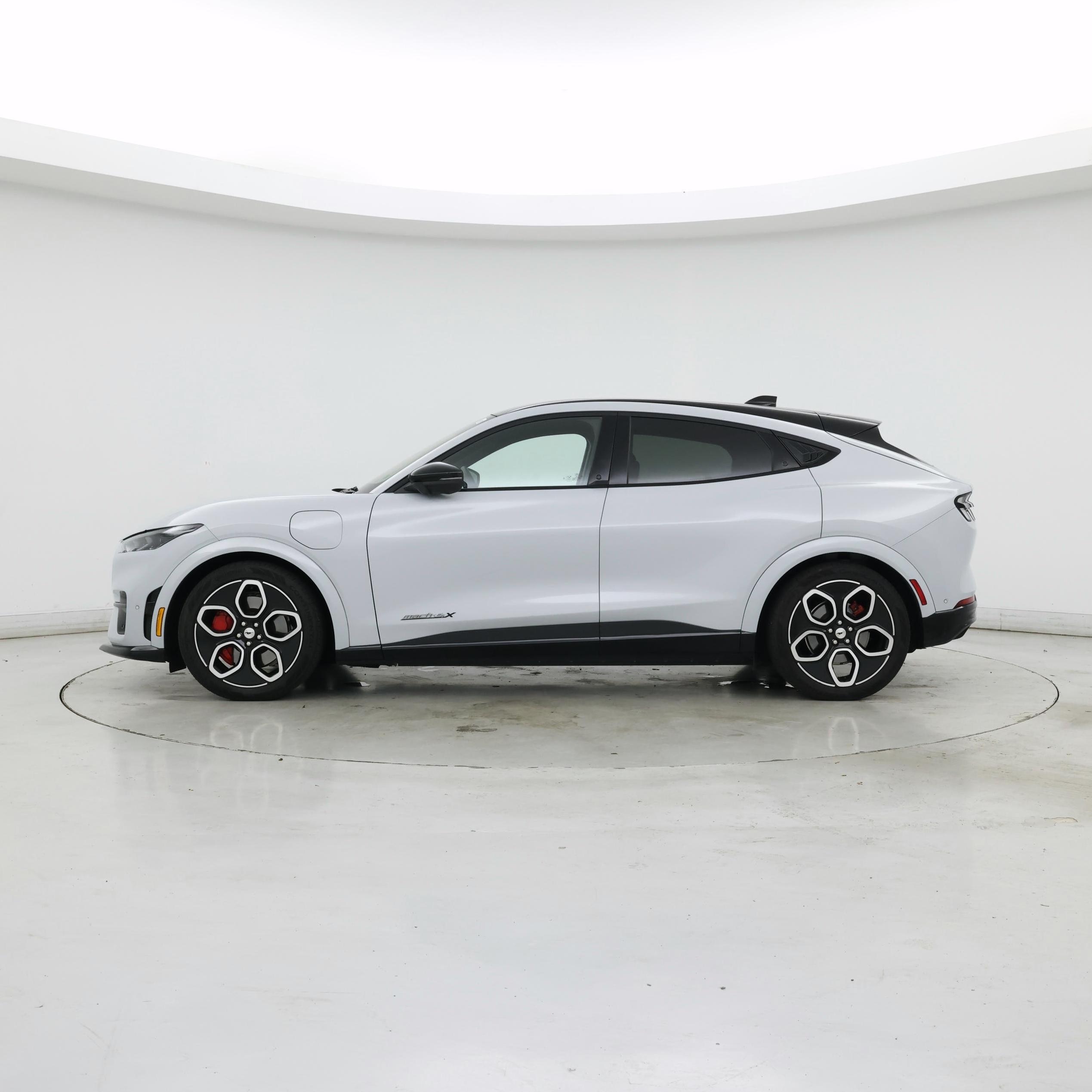 Thumbnail: 2022 Ford Mustang Mach-E - 3