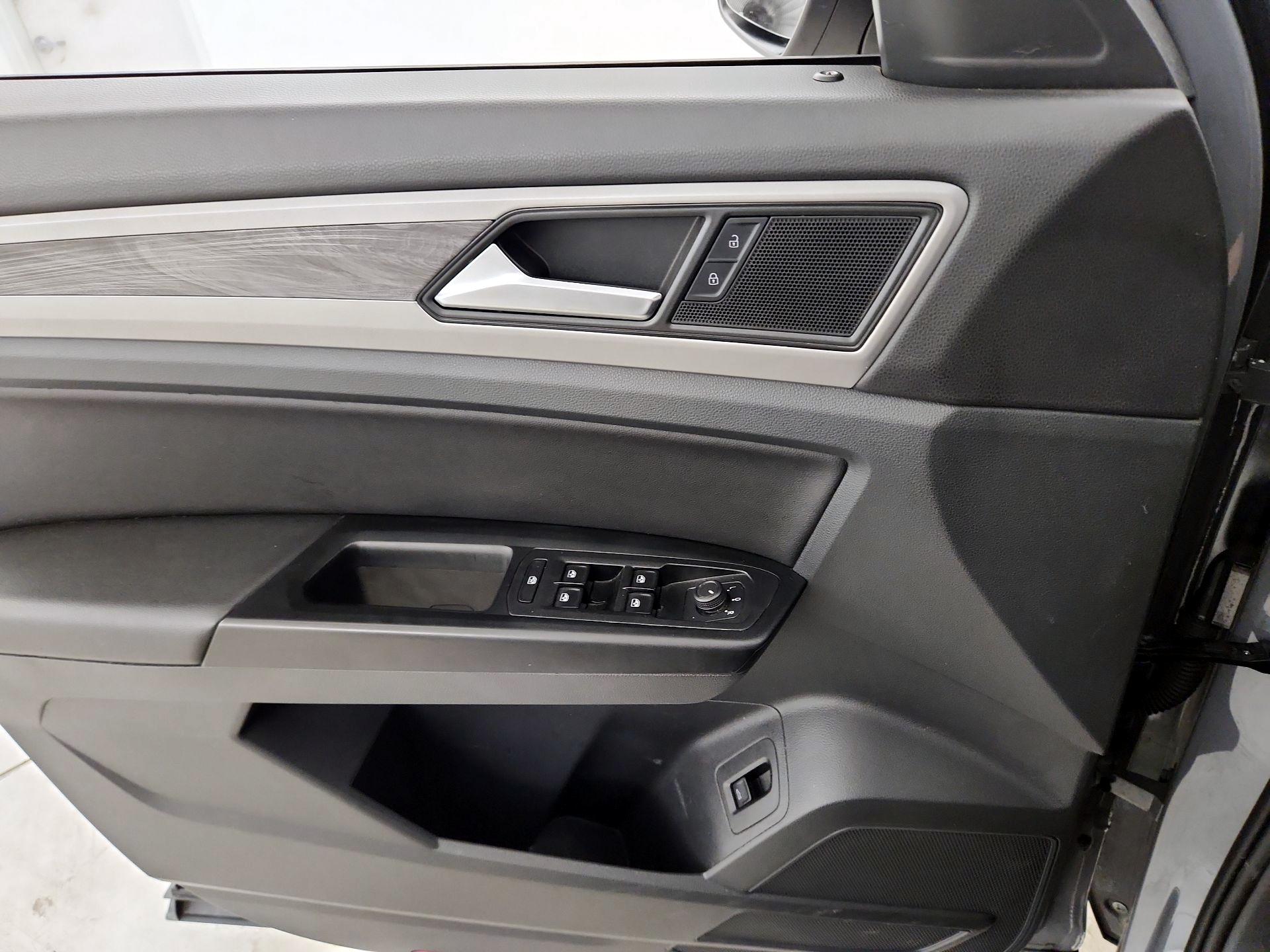 Thumbnail: 2020 Volkswagen Atlas - 12