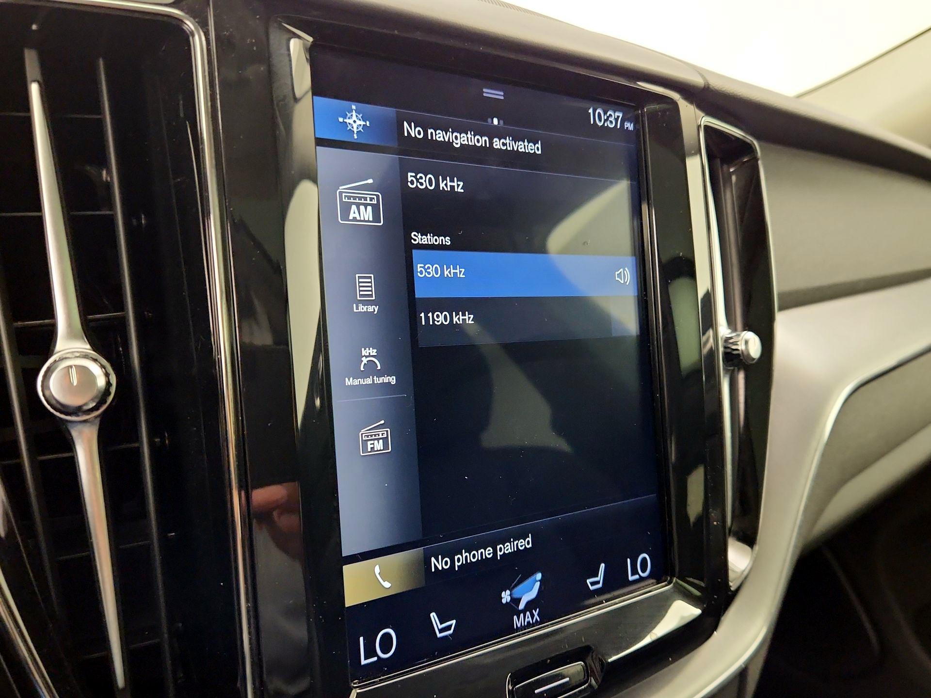 Thumbnail: 2020 Volvo XC60 - 15