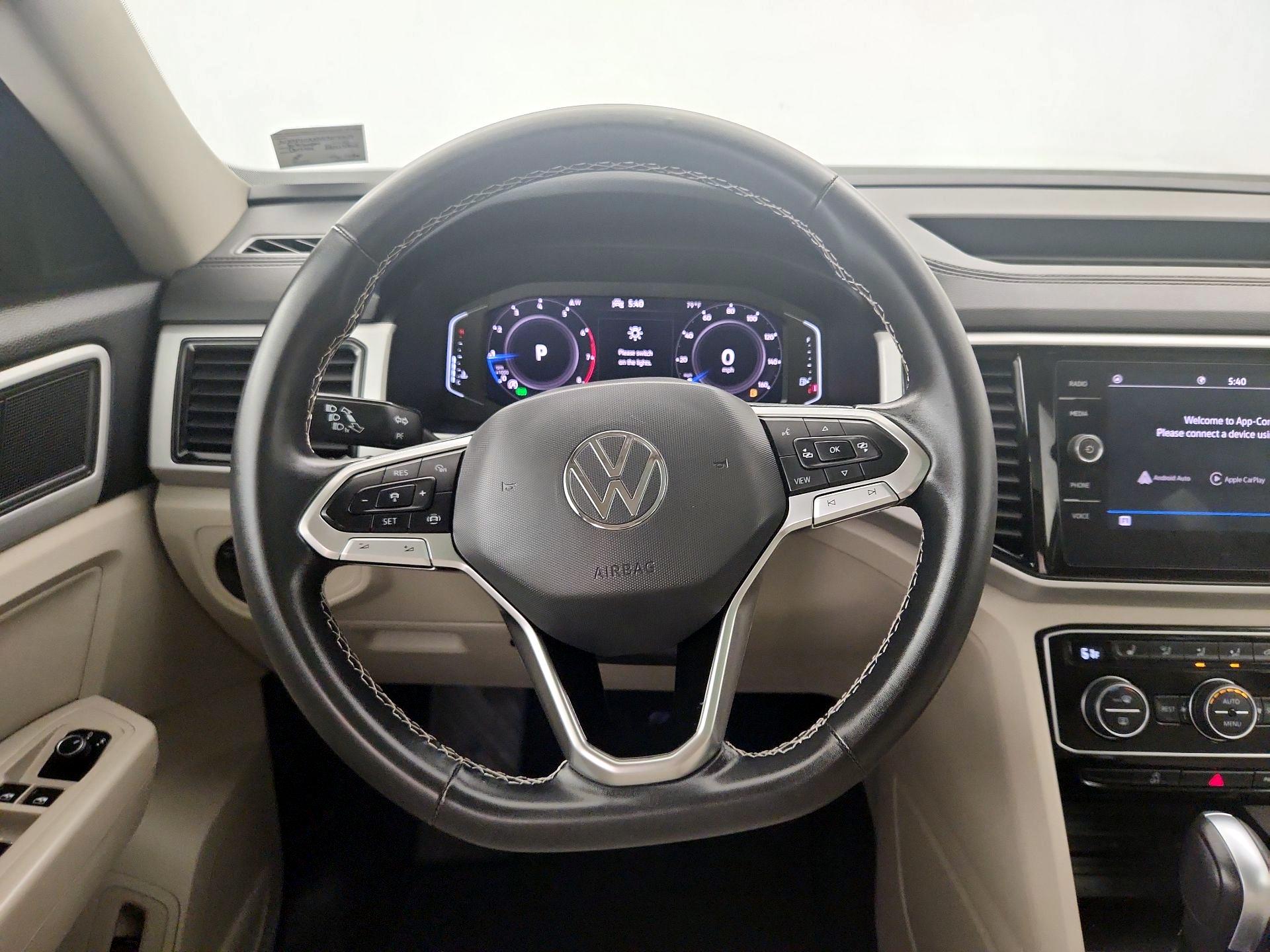 Thumbnail: 2022 Volkswagen Atlas - 10